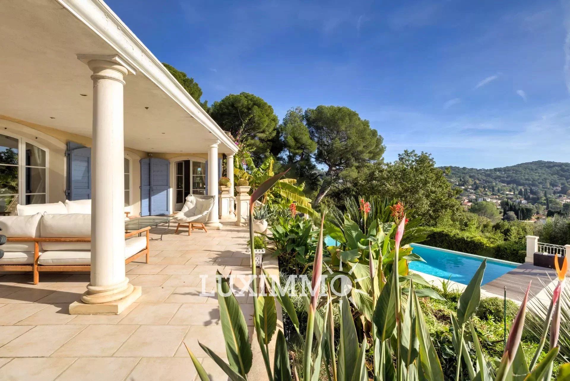 casa no Mougins, Alpes-Maritimes 12632036