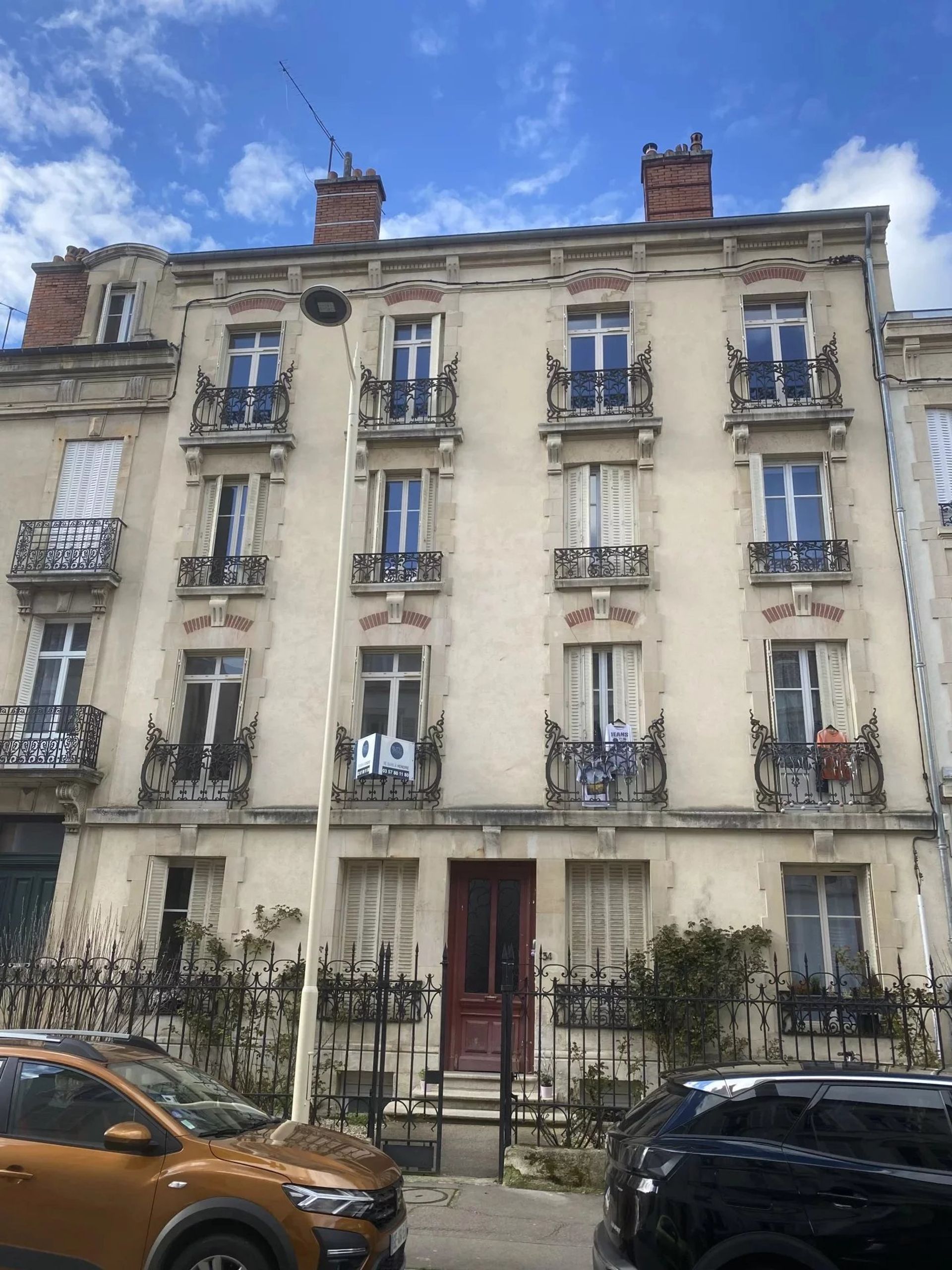 Condominium dans Nancy, Meurthe-et-Moselle 12632103