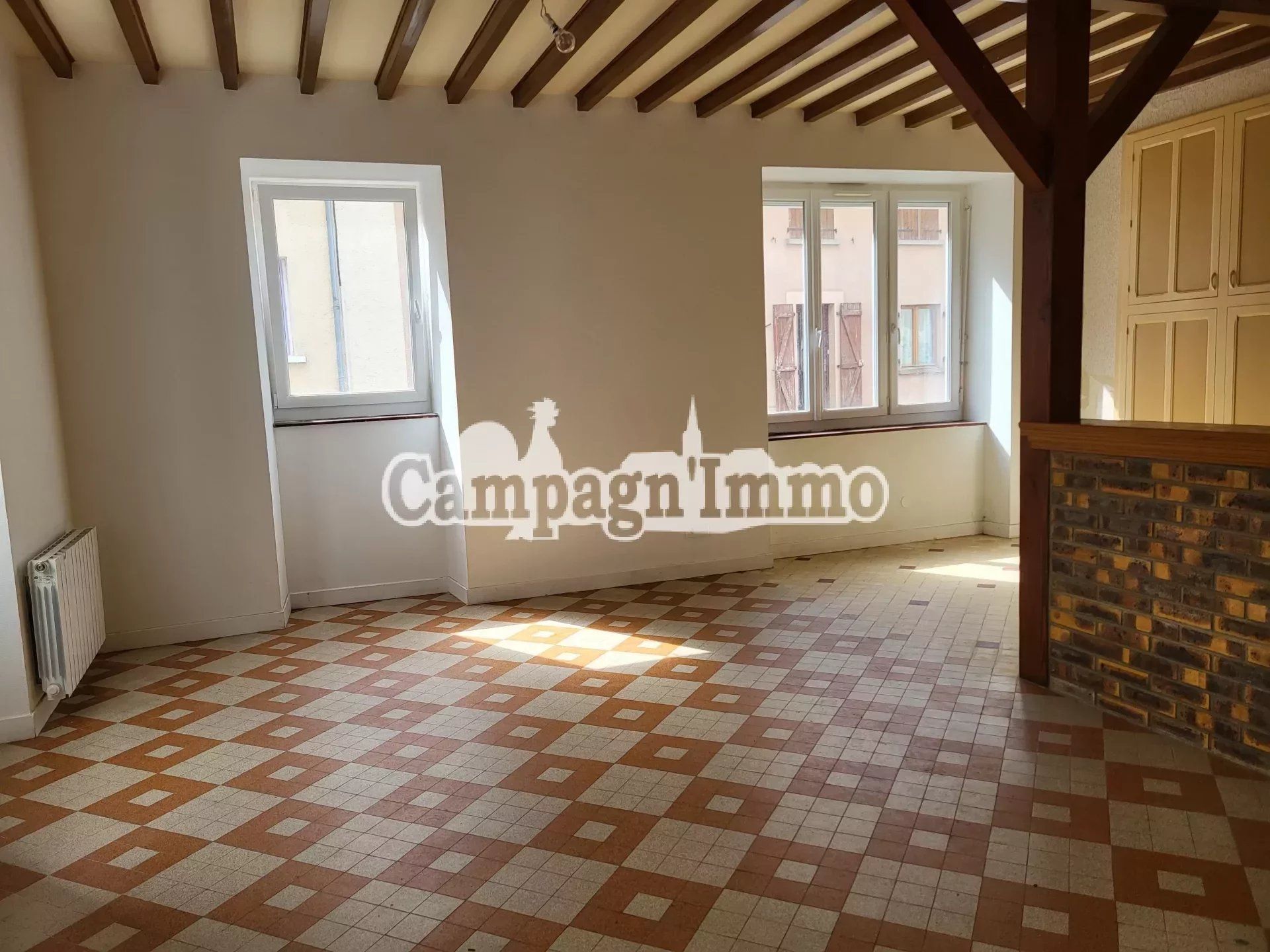 casa no Sainte-Agathe-en-Donzy, Auvérnia-Ródano-Alpes 12632346