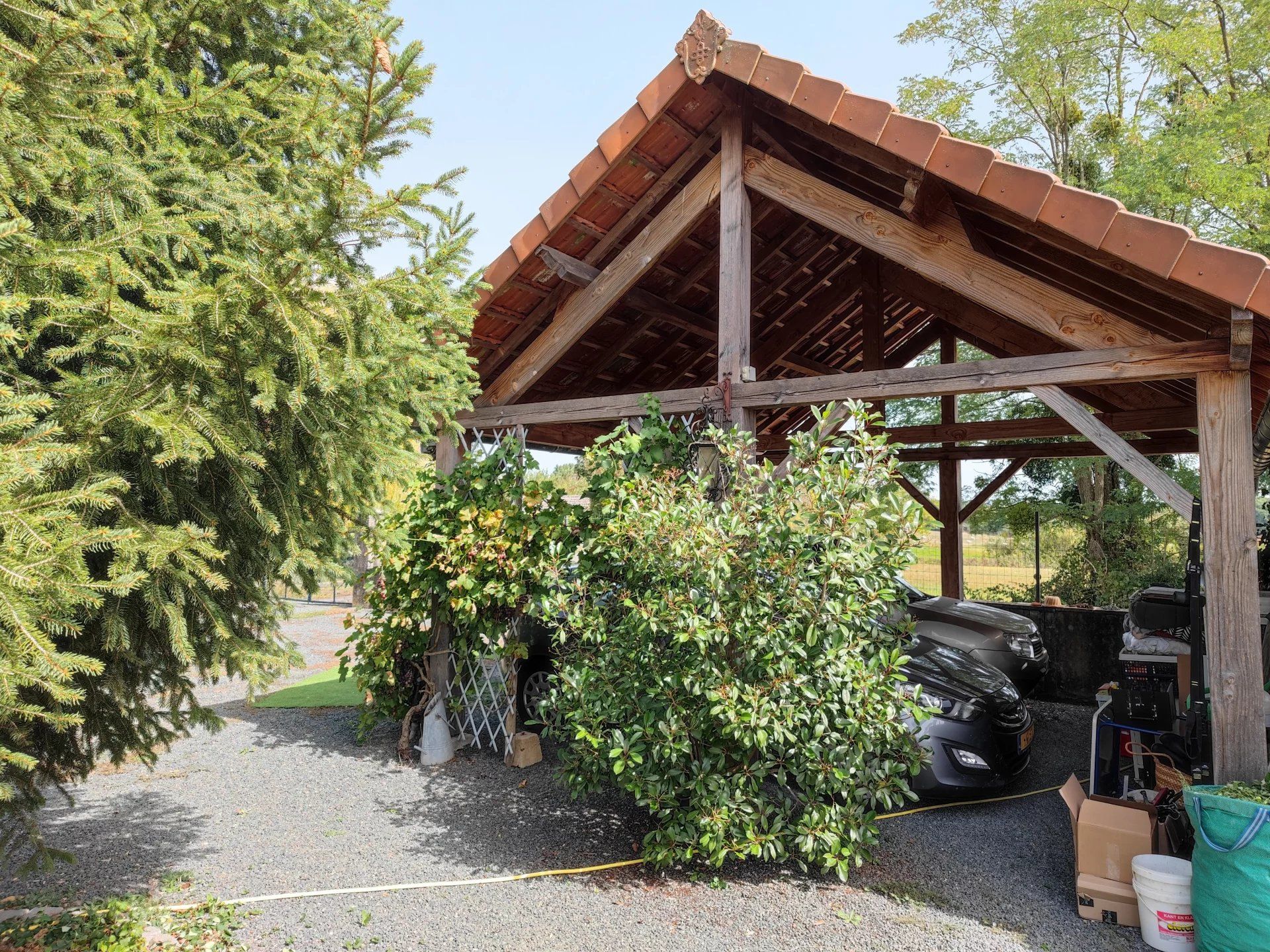 casa en La Nocle-Maulaix, Nièvre 12632396