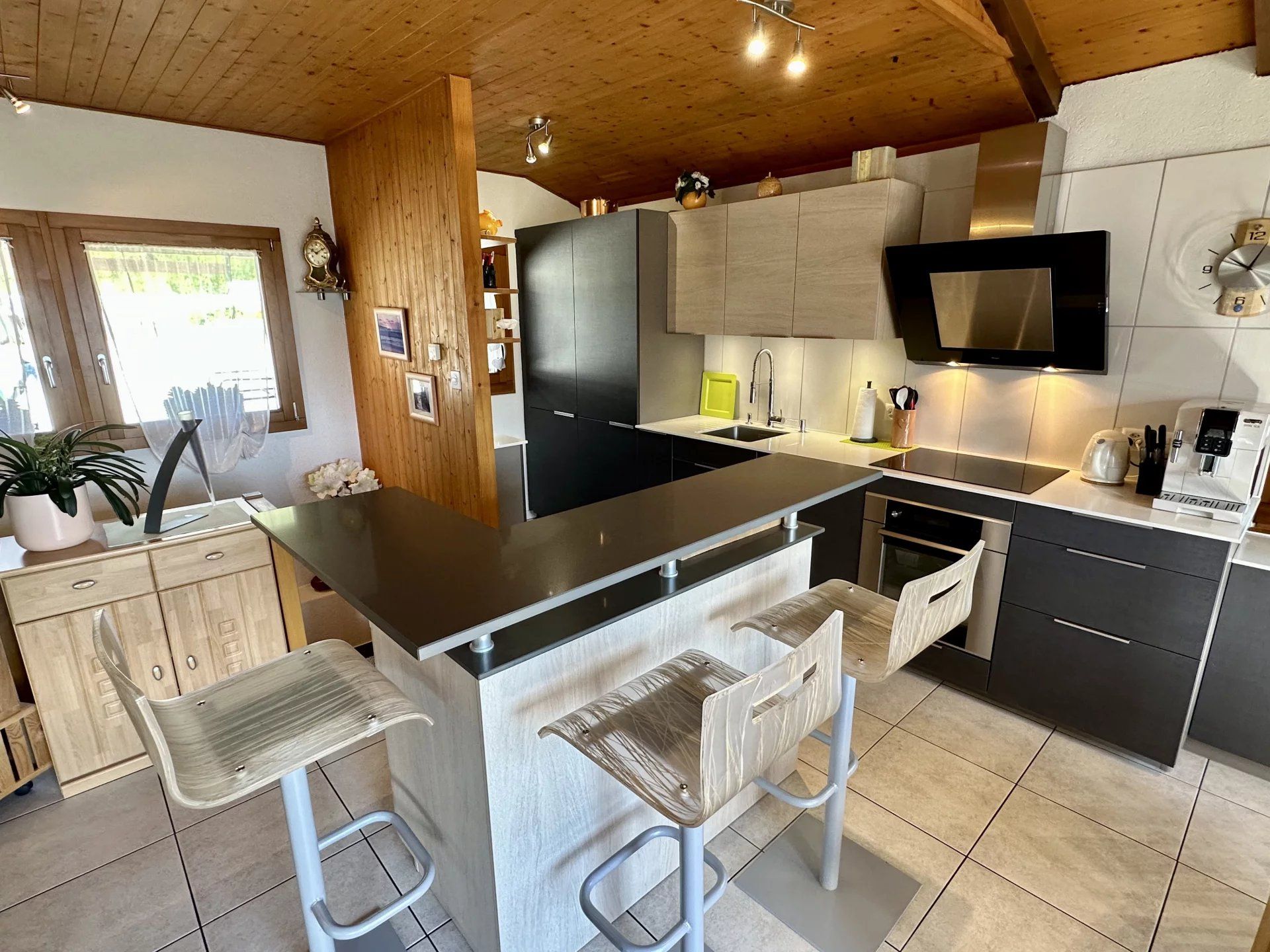 casa en Haute-Nendaz, District de Conthey 12632531