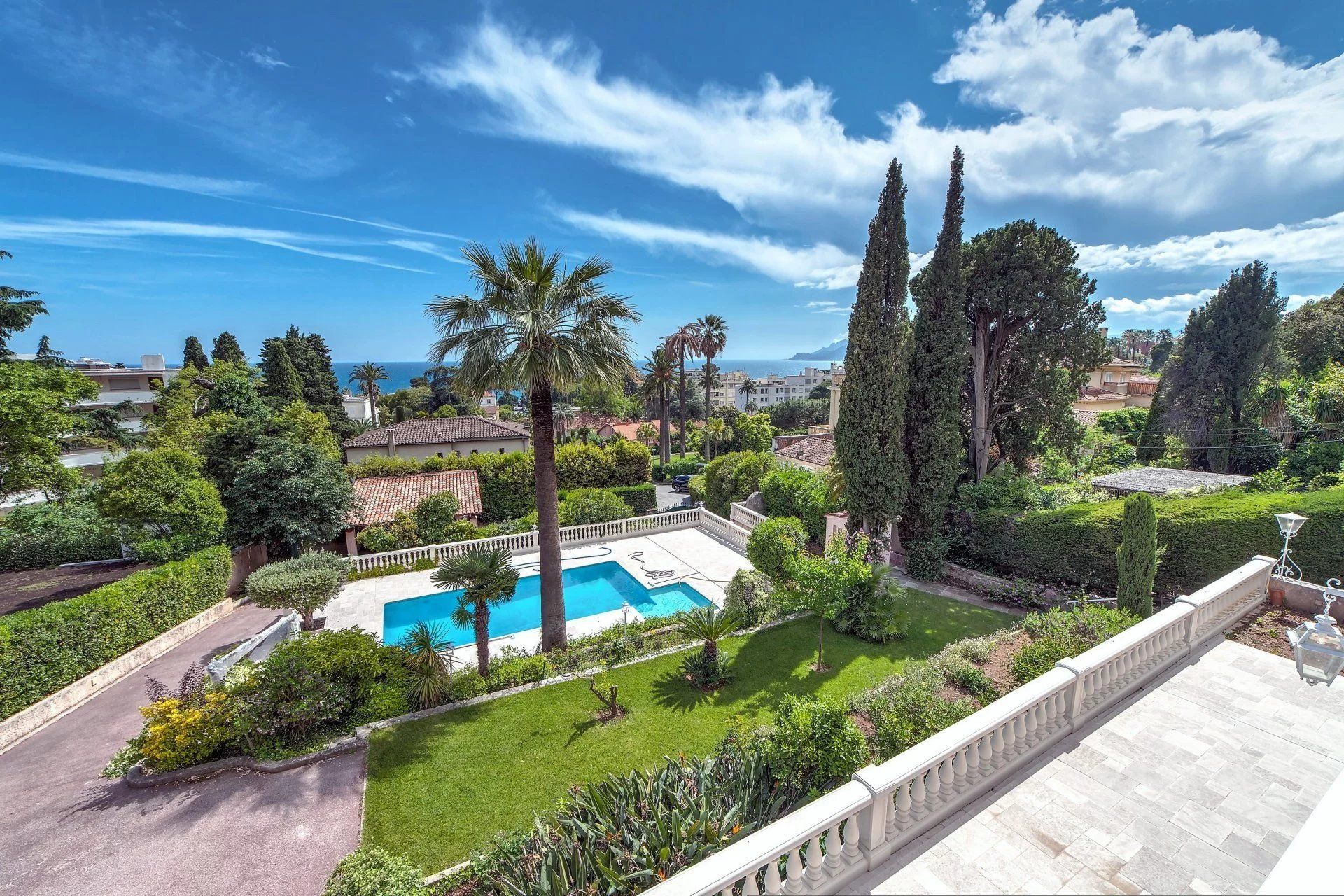 rumah dalam Cannes, Provence-Alpes-Côte d'Azur 12632581