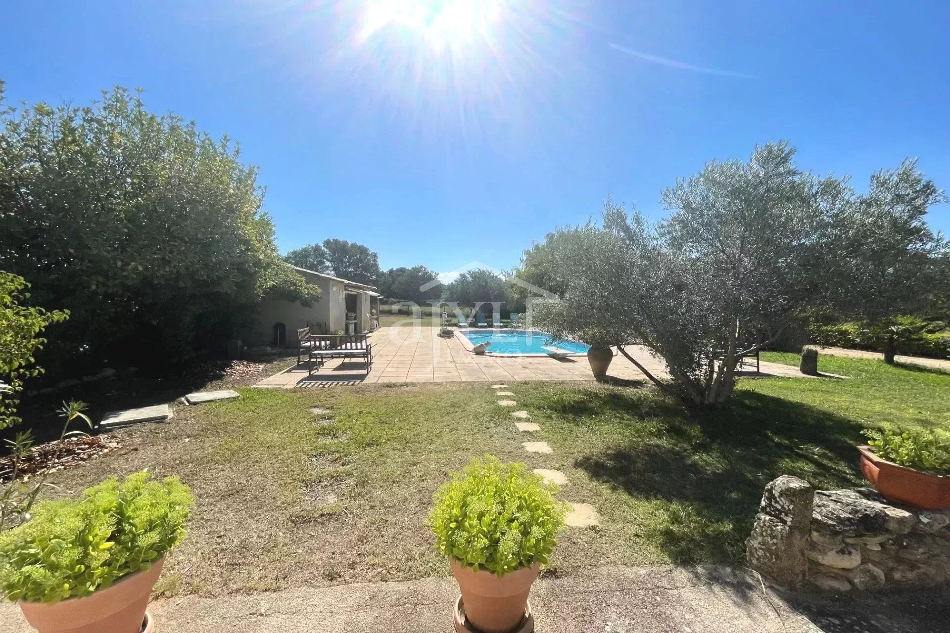 Huis in Rognes, Provence-Alpes-Cote d'Azur 12632818