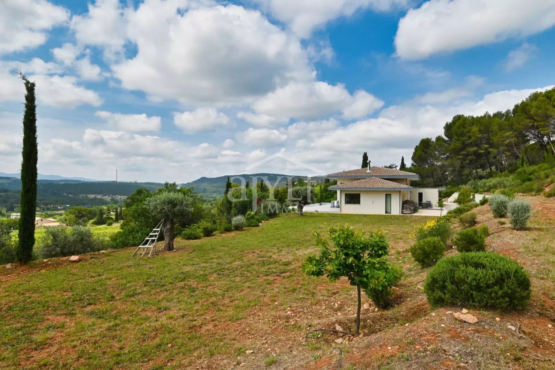 rumah dalam Aix-en-Provence, Bouches-du-Rhône 12632831