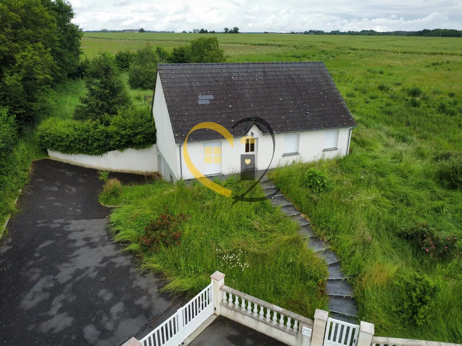 House in Henrichemont, Centre-Val de Loire 12632852