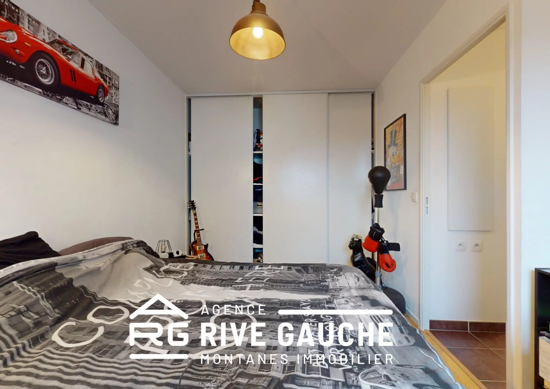 Condominio en Bourgoin-Jallieu, Isère 12633560