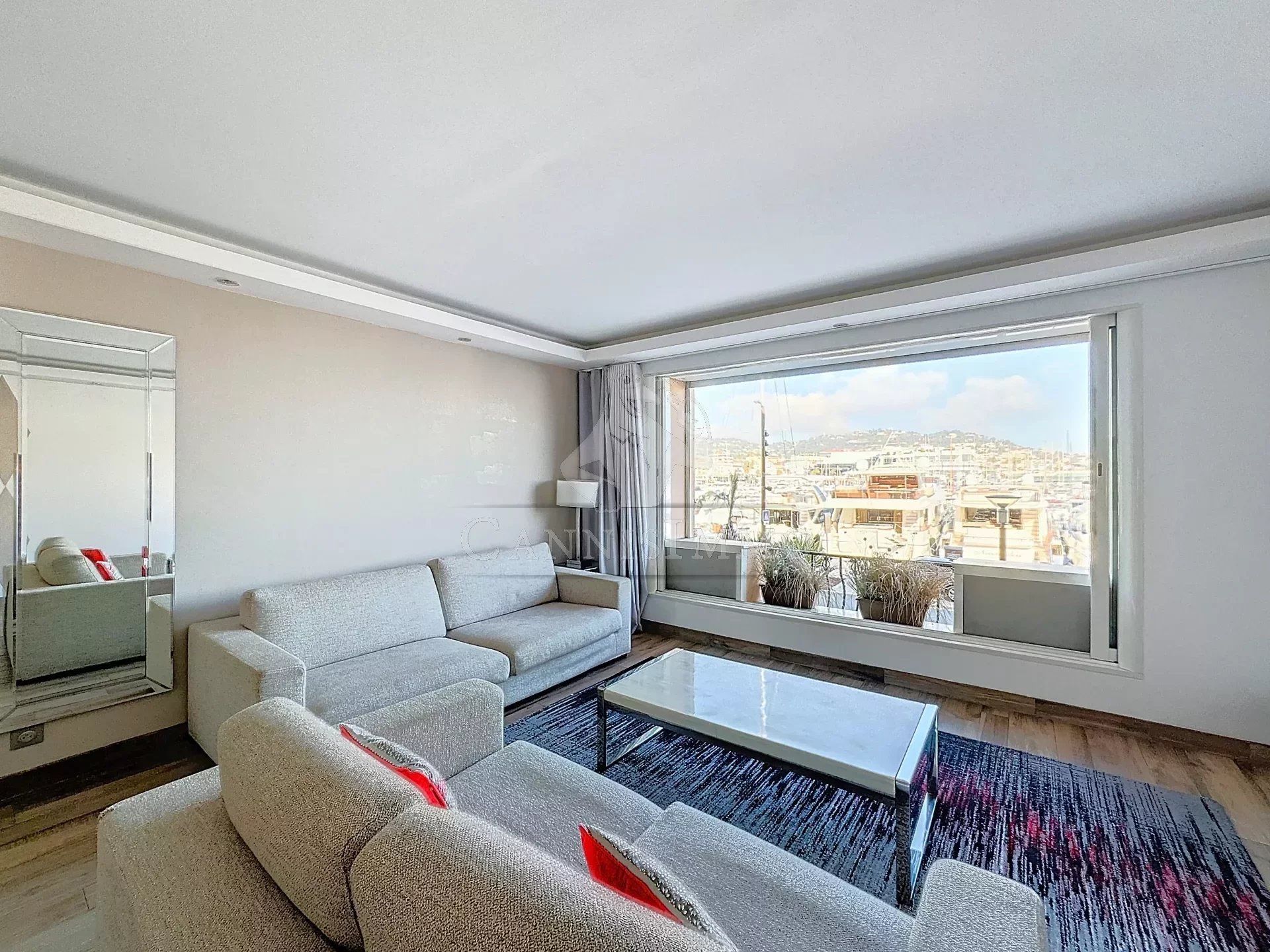 Kediaman dalam Cannes, Alpes-Maritimes 12633606