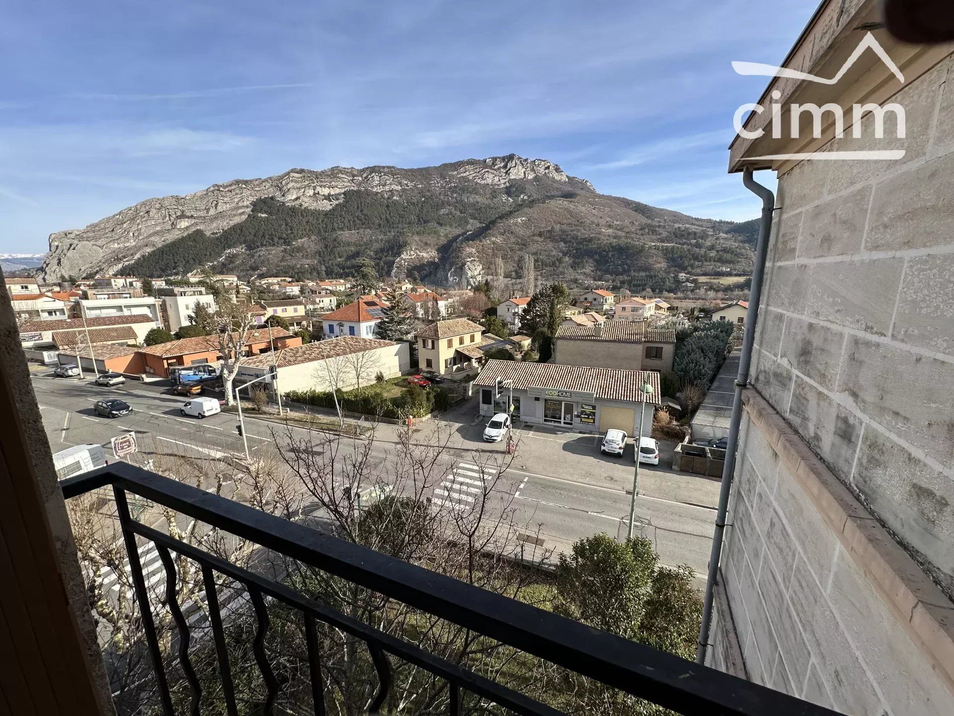 Condominium dans Sisteron, Provence-Alpes-Cote d'Azur 12633727