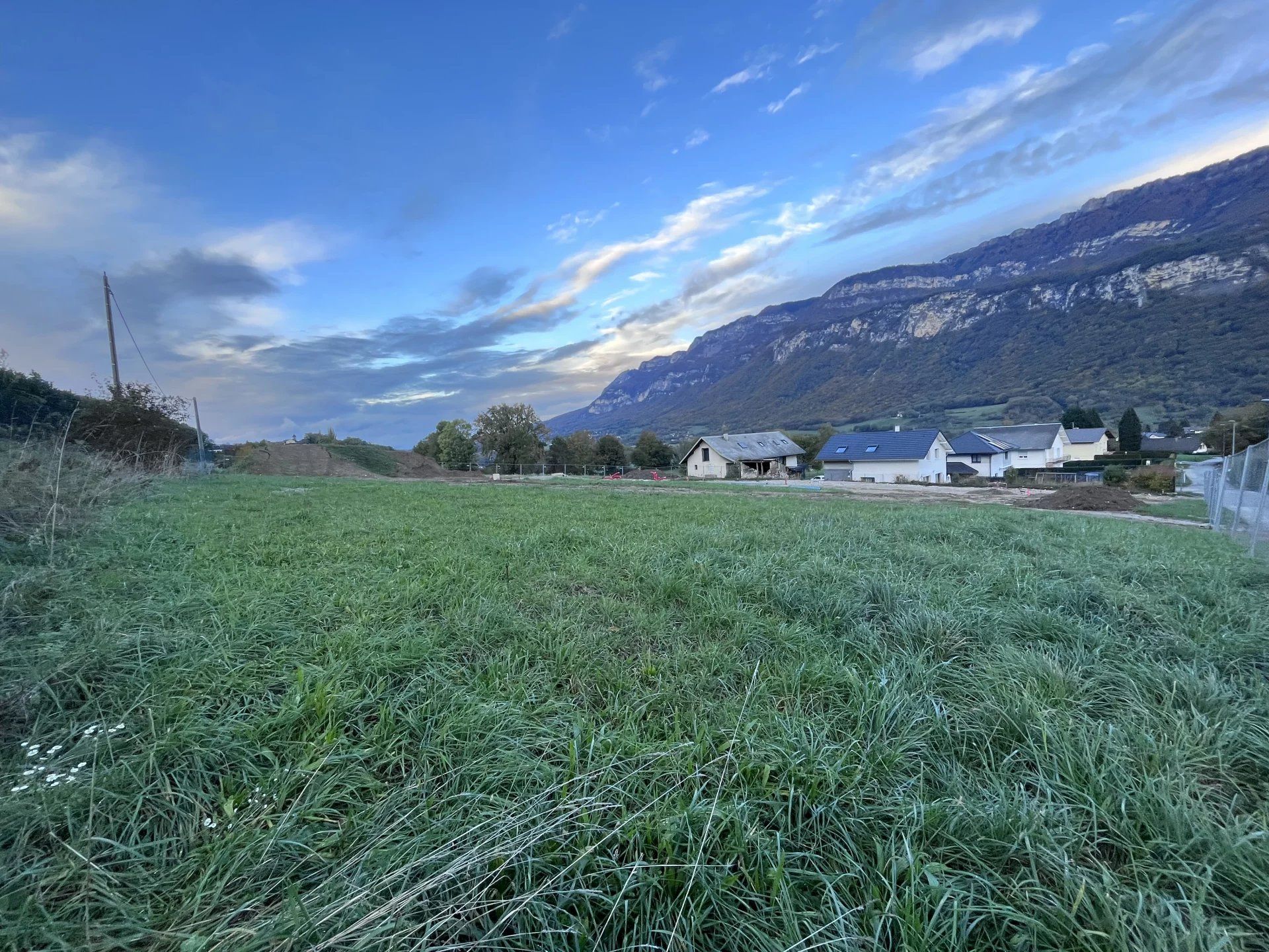 Land in Sonnaz, Auvergne-Rhône-Alpes 12633890