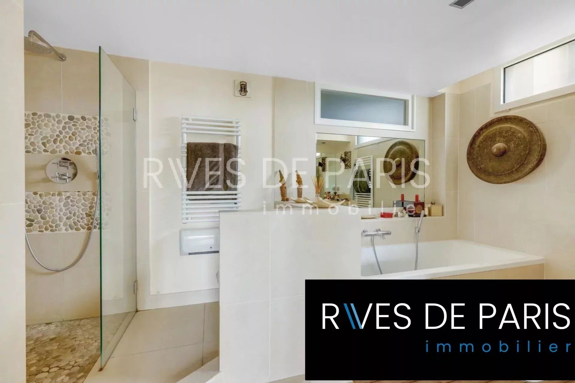 公寓 在 Boulogne-Billancourt, Hauts-de-Seine 12633935