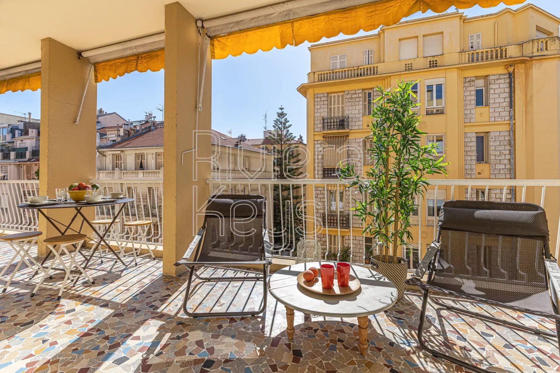 Condominium dans Bon, Provence-Alpes-Côte d'Azur 12633959