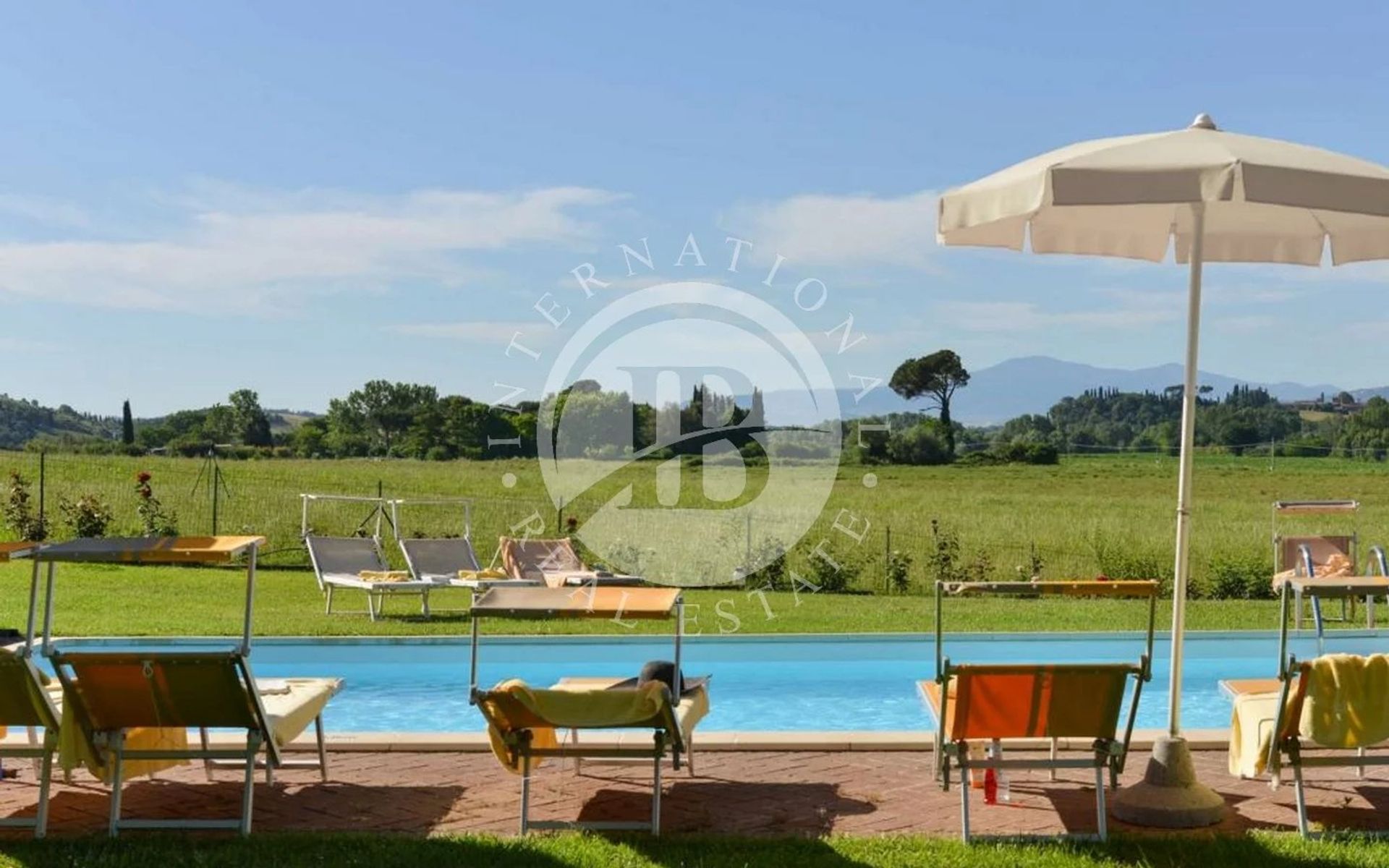 House in Monteroni d'Arbia, Tuscany 12633983