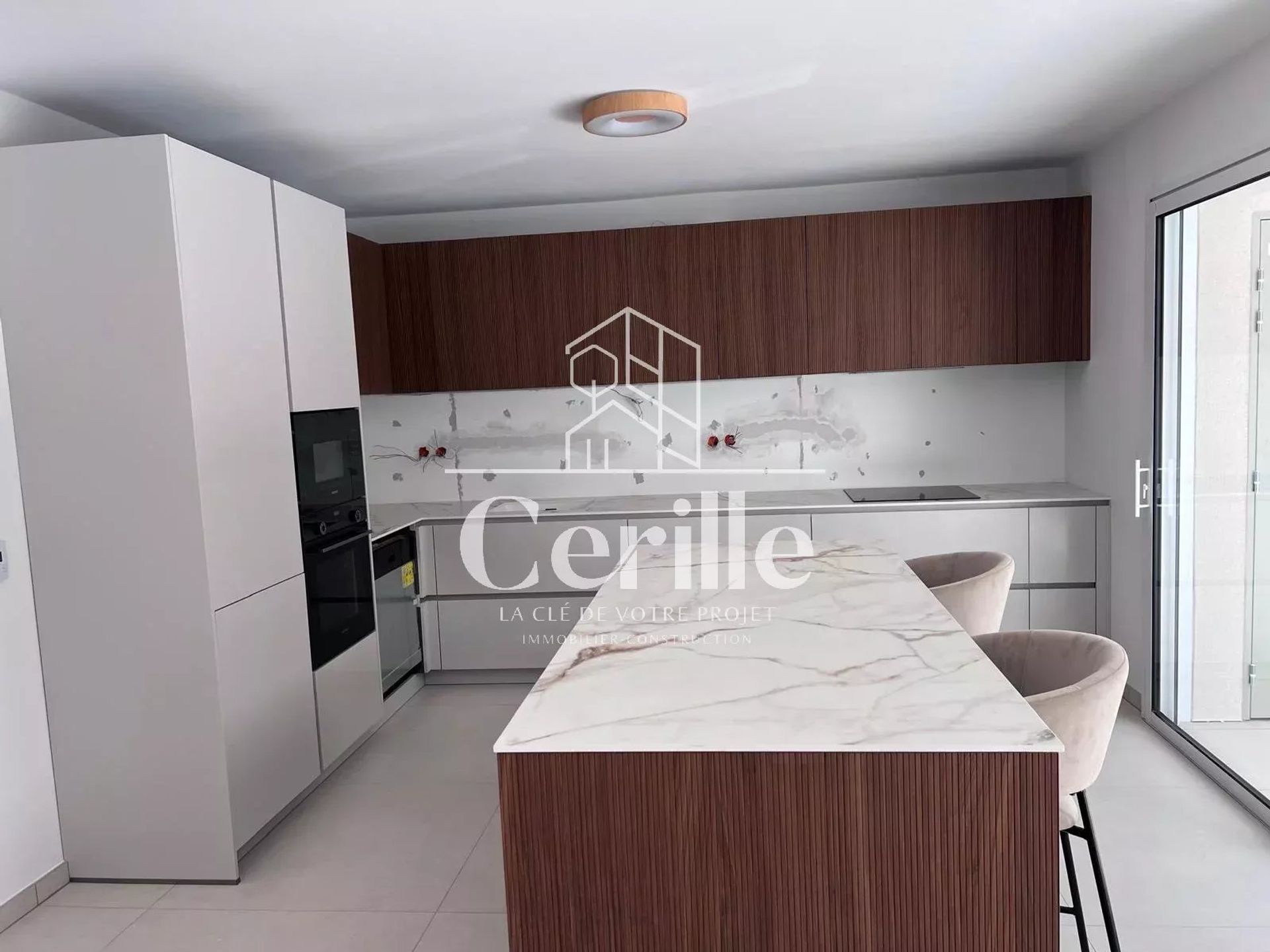 Kondominium dalam Marseille 8ème, Bouches-du-Rhône 12634569