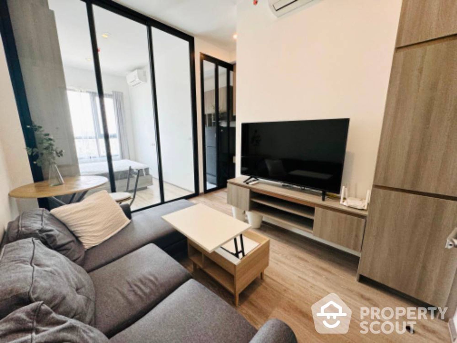 Condominium in , Krung Thep Maha Nakhon 12636681