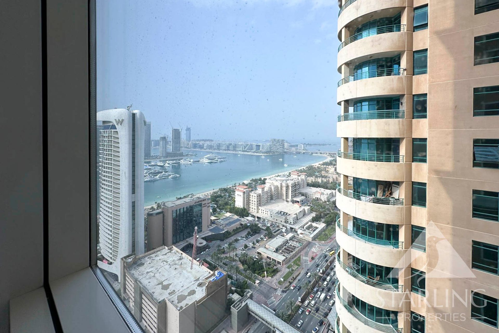 Condominium in Dubai, Dubai 12638587