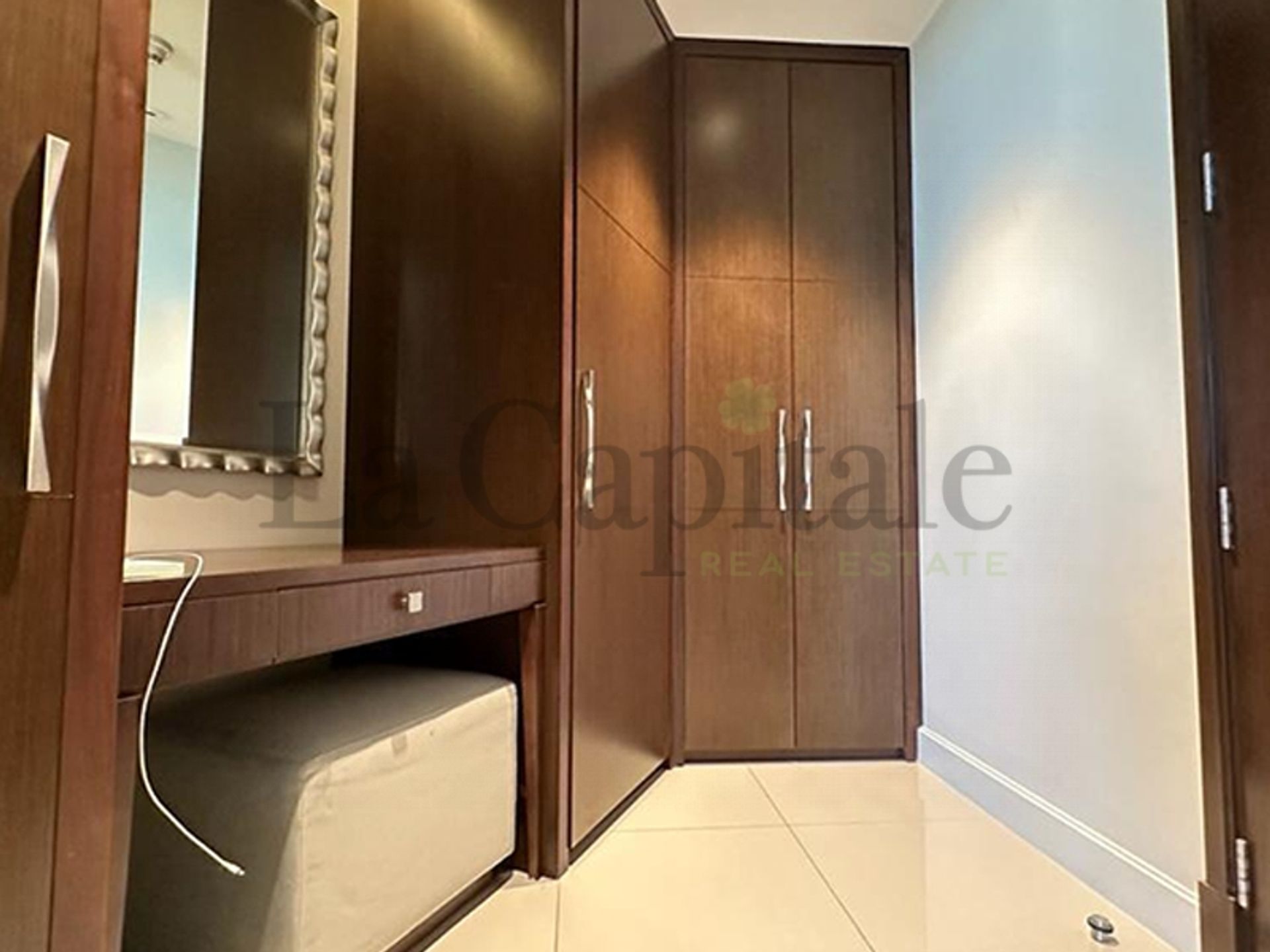 Condominium in دبي, دبي 12639825