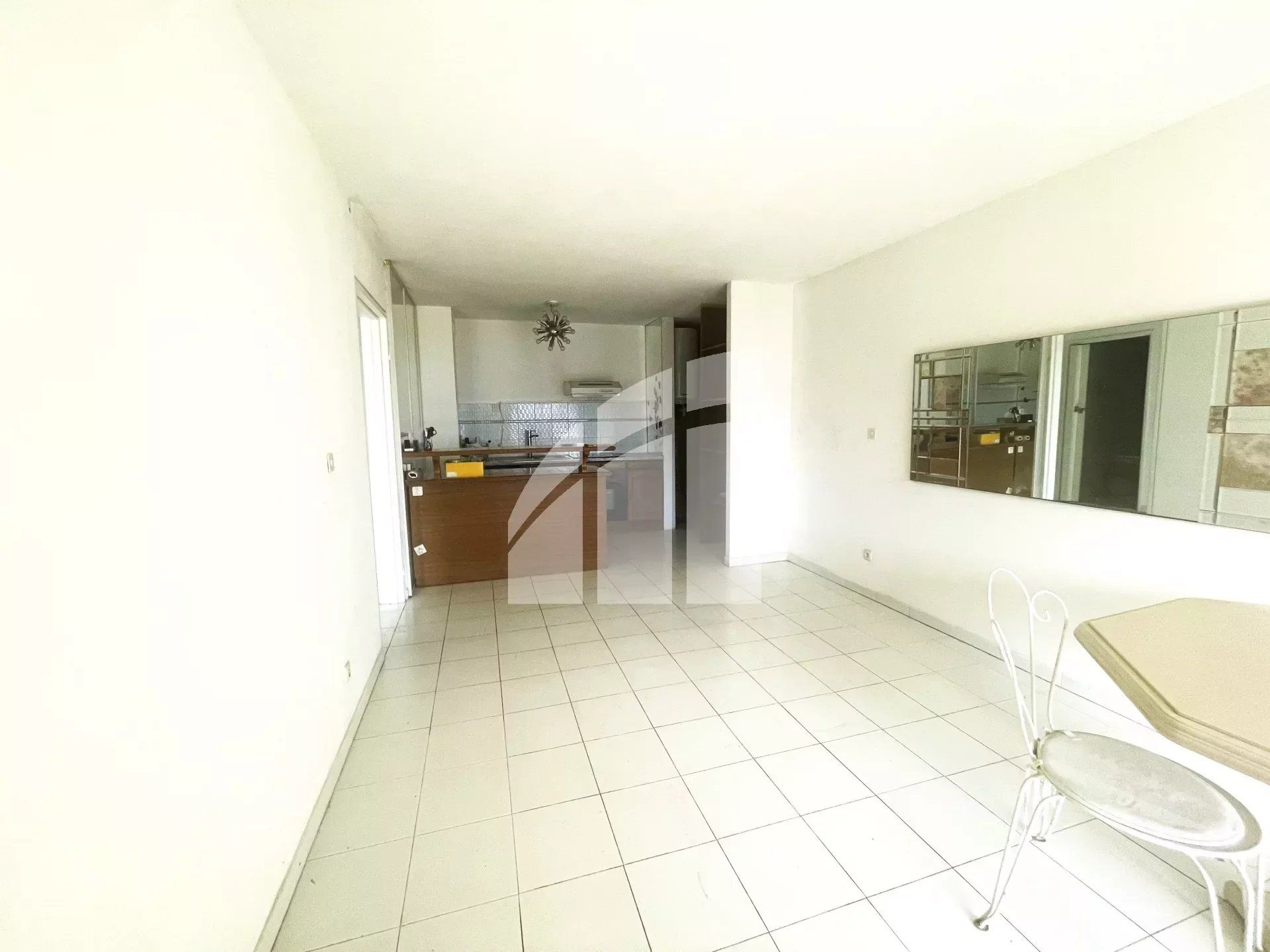 Condominium in Nice, Alpes-Maritimes 12641679