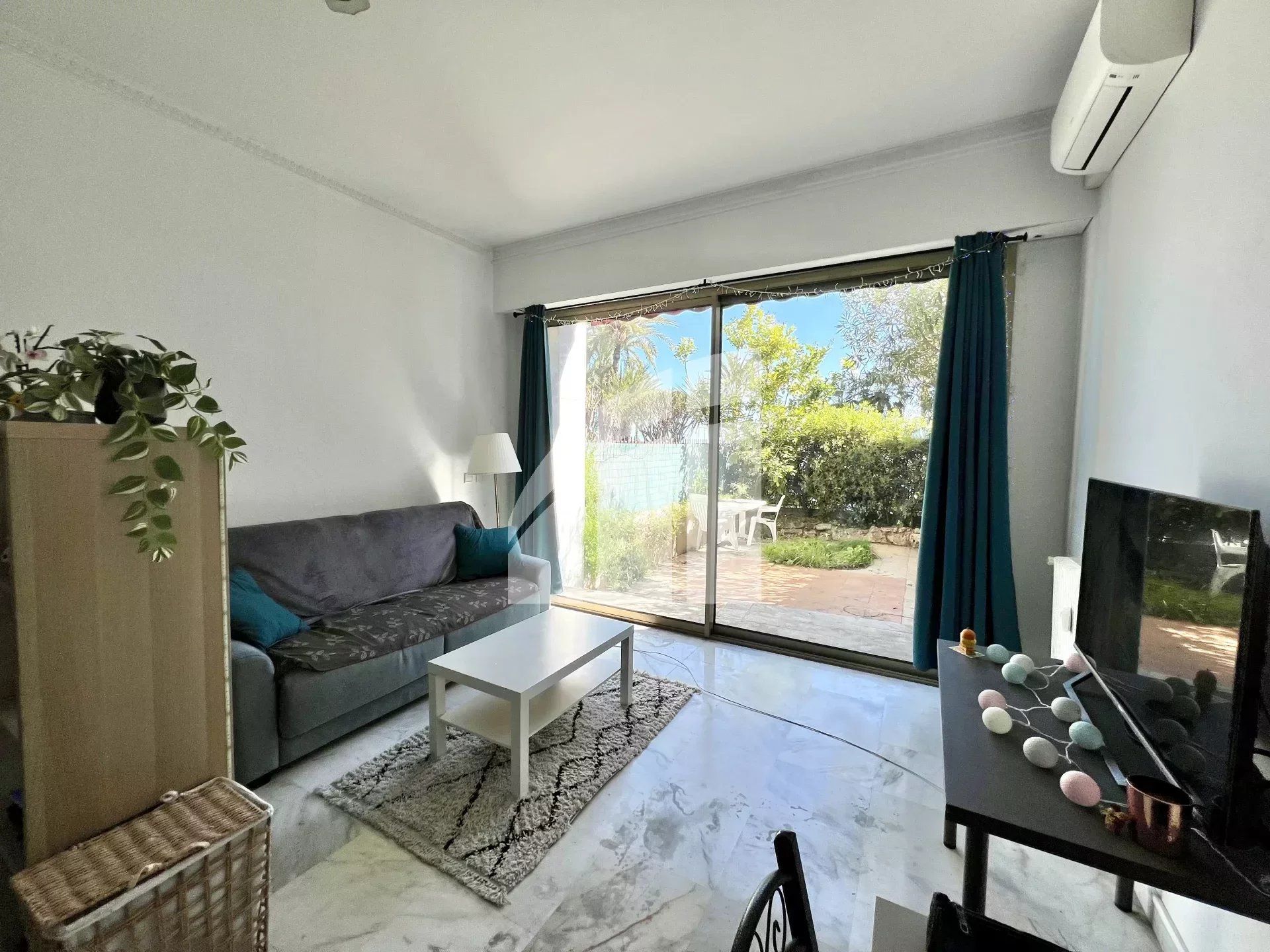 Condominium dans Sainte-Hélène, Provence-Alpes-Côte d'Azur 12641714