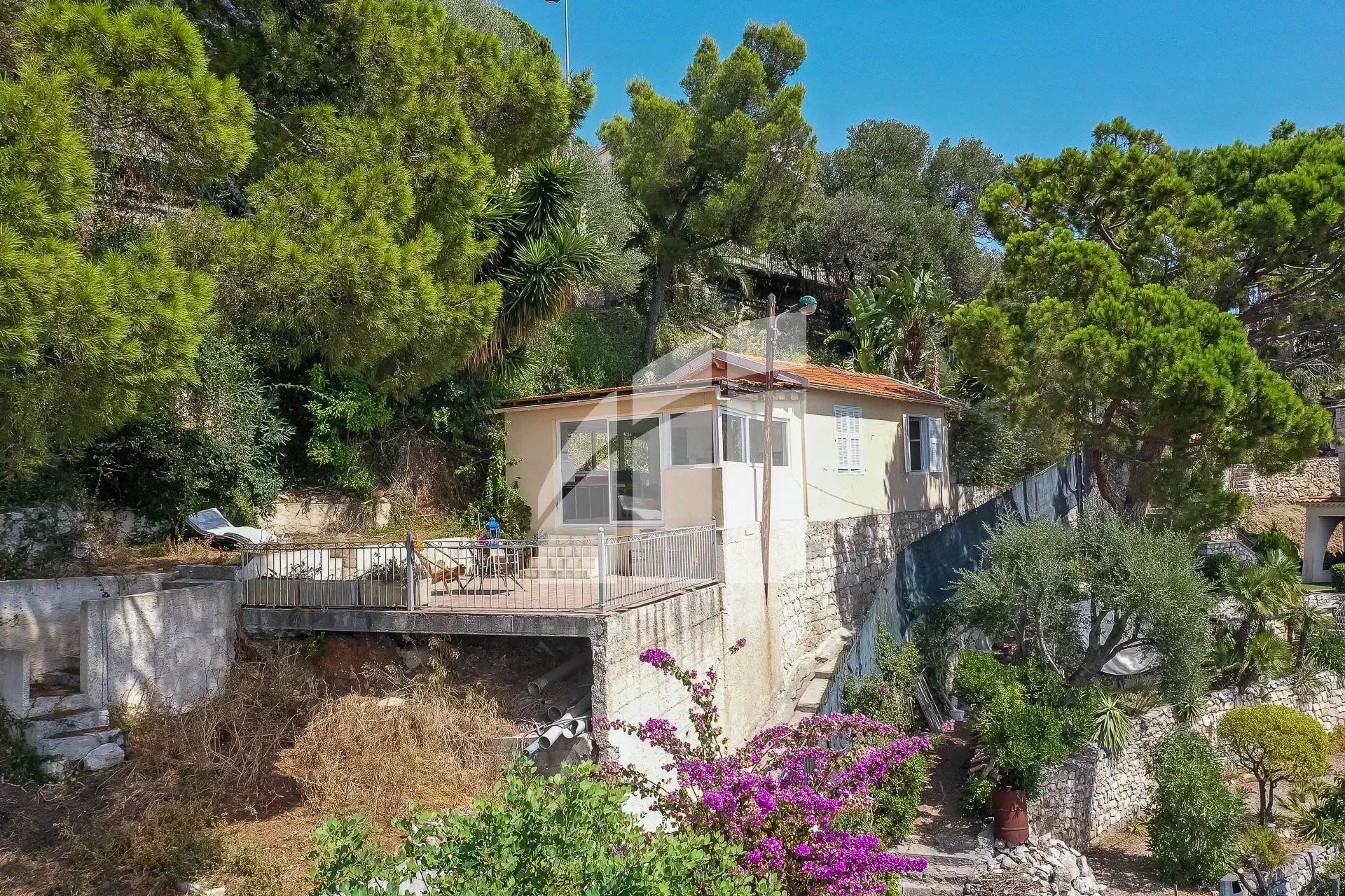 بيت في Cap-d'Ail, Alpes-Maritimes 12641768