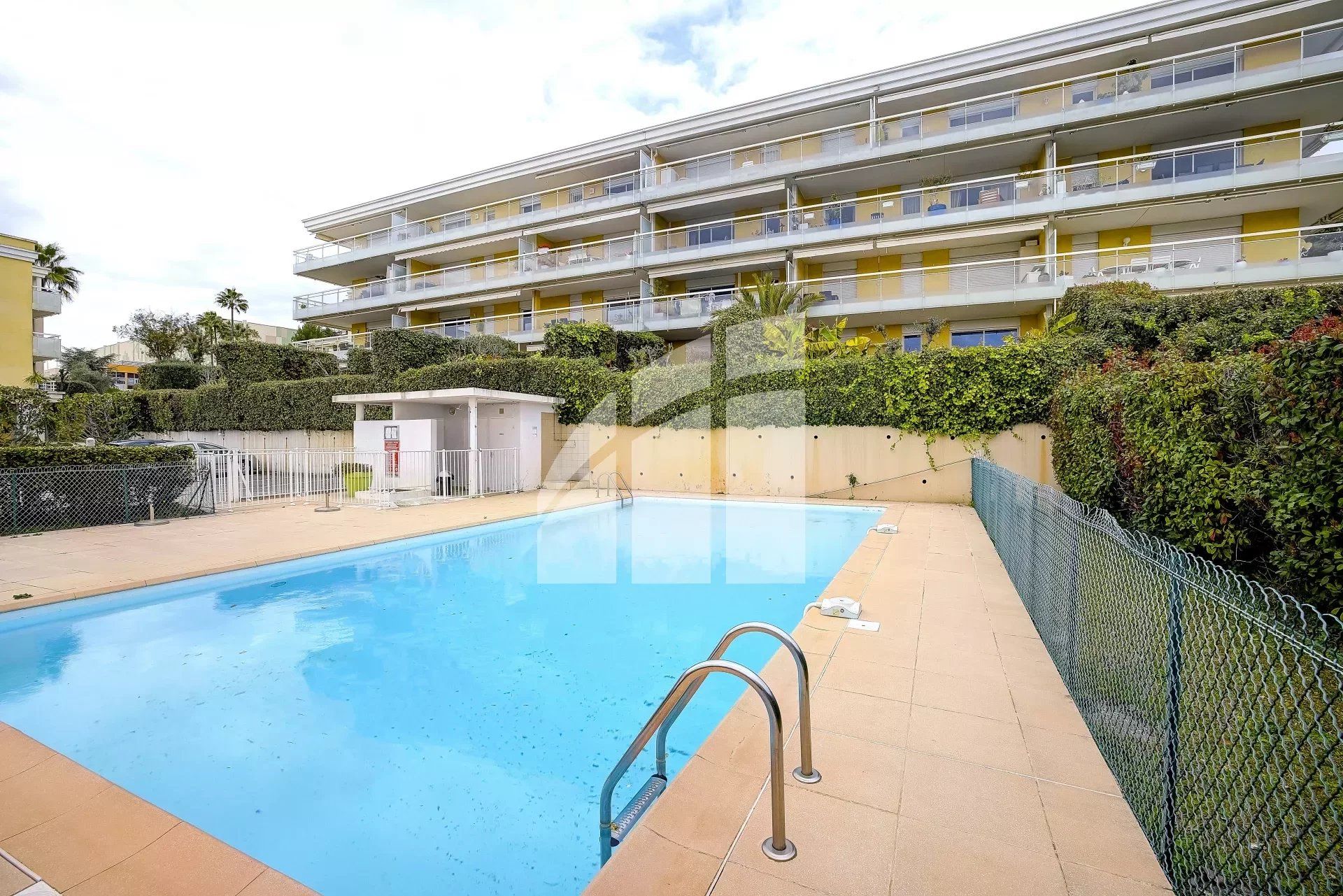 Condominio nel Nice, Alpes-Maritimes 12641827