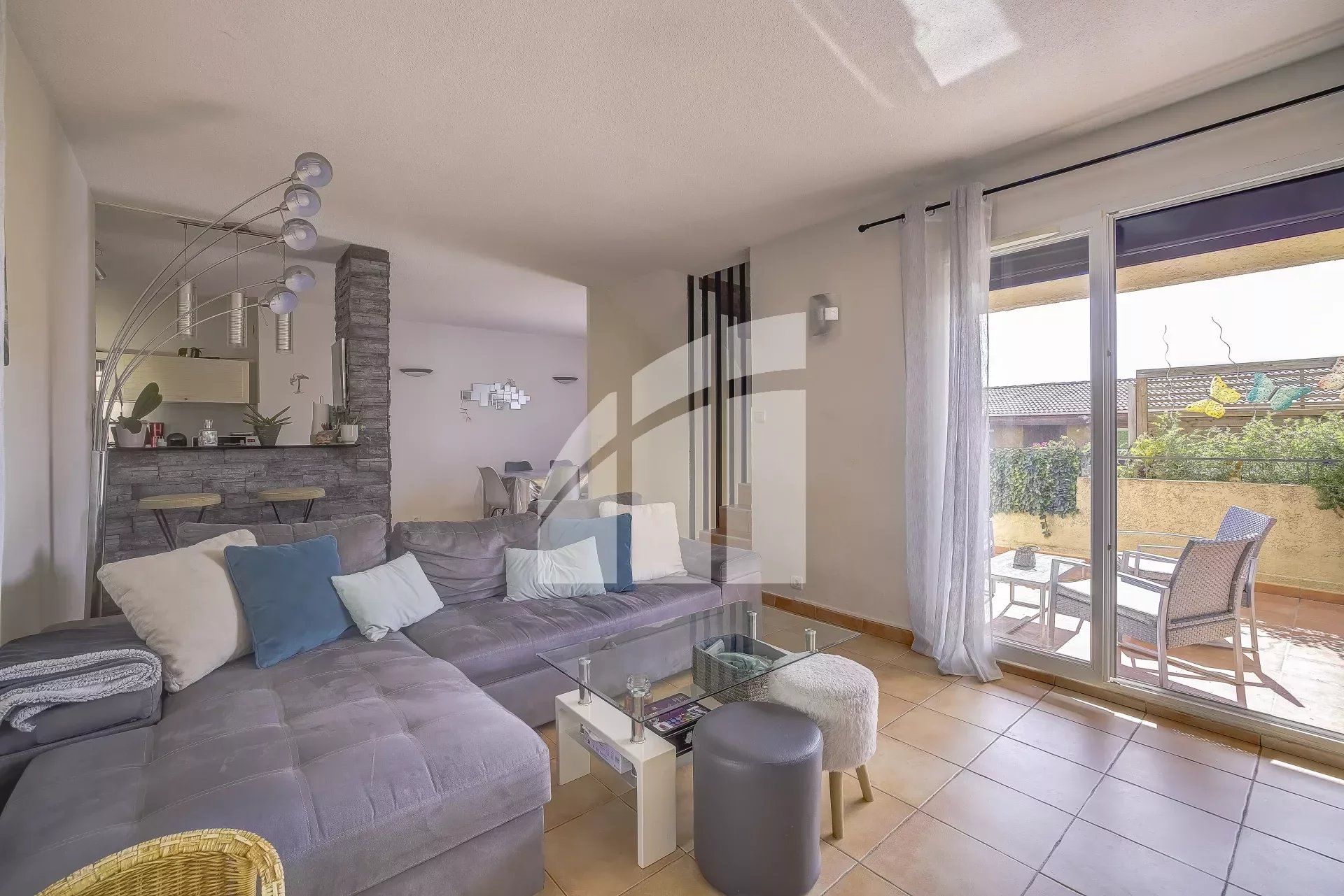 жилой дом в Saint-Isidore, Provence-Alpes-Cote d'Azur 12641847