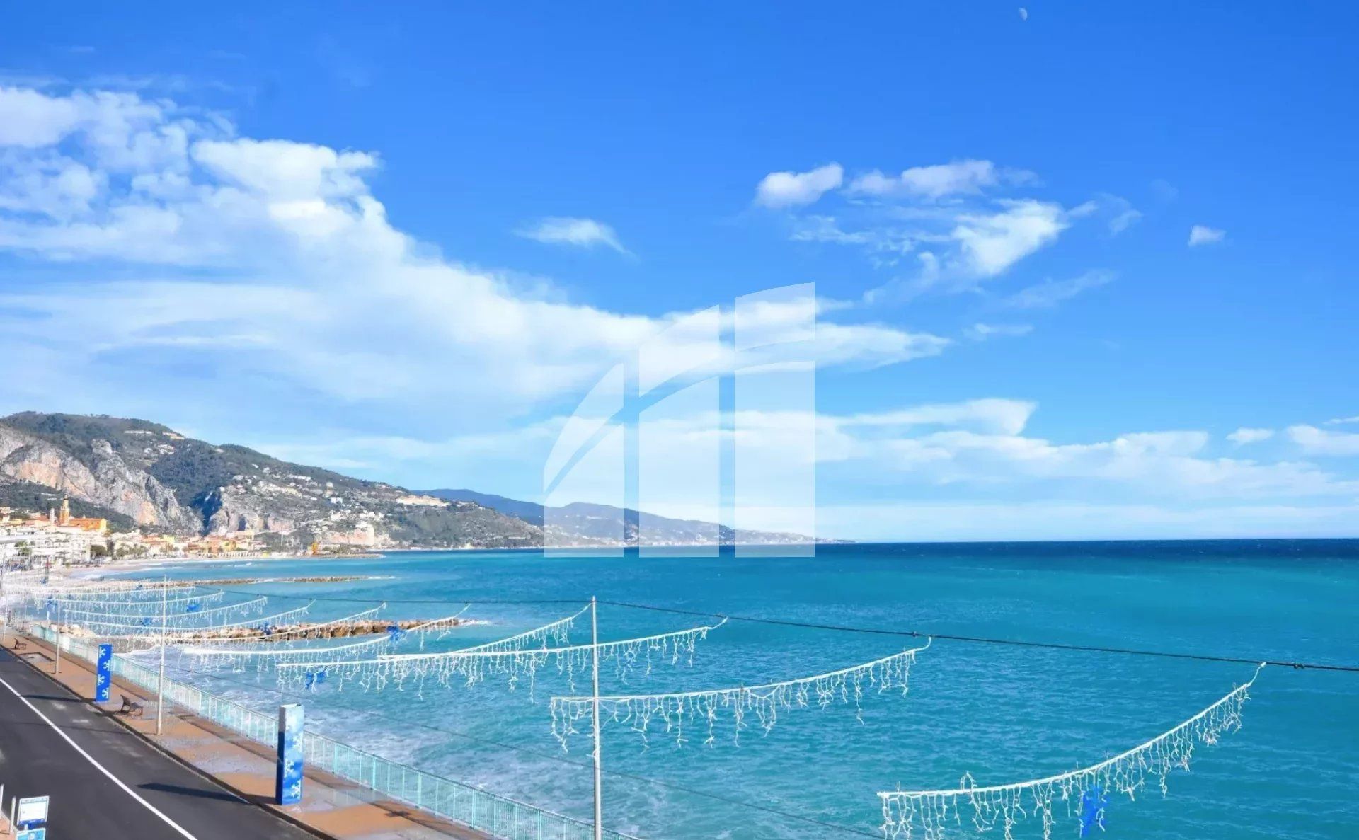 Condominium in Menton, Alpes-Maritimes 12641942