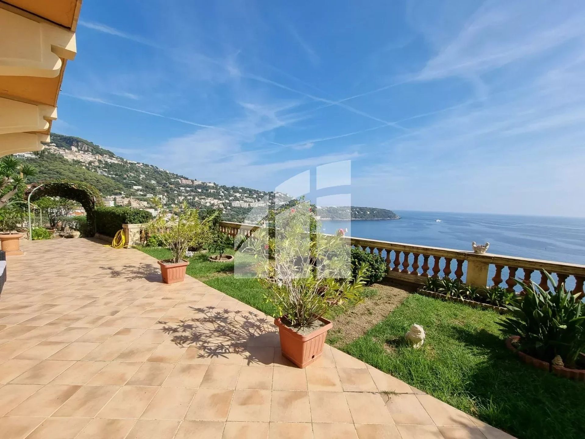 House in Roquebrune, Provence-Alpes-Cote d'Azur 12641967