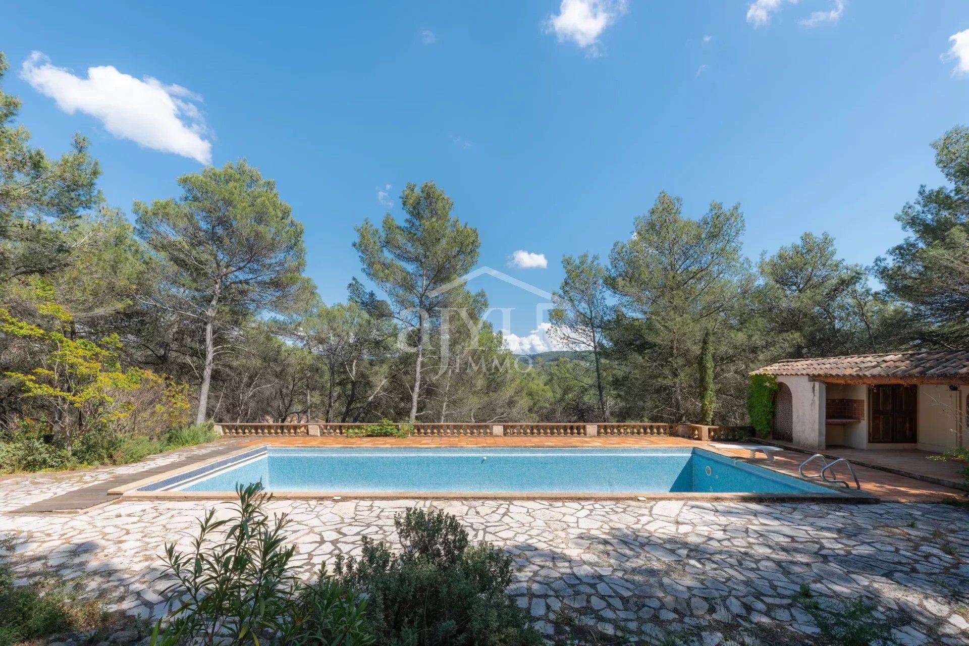 casa en Rognes, Bouches-du-Rhône 12642994