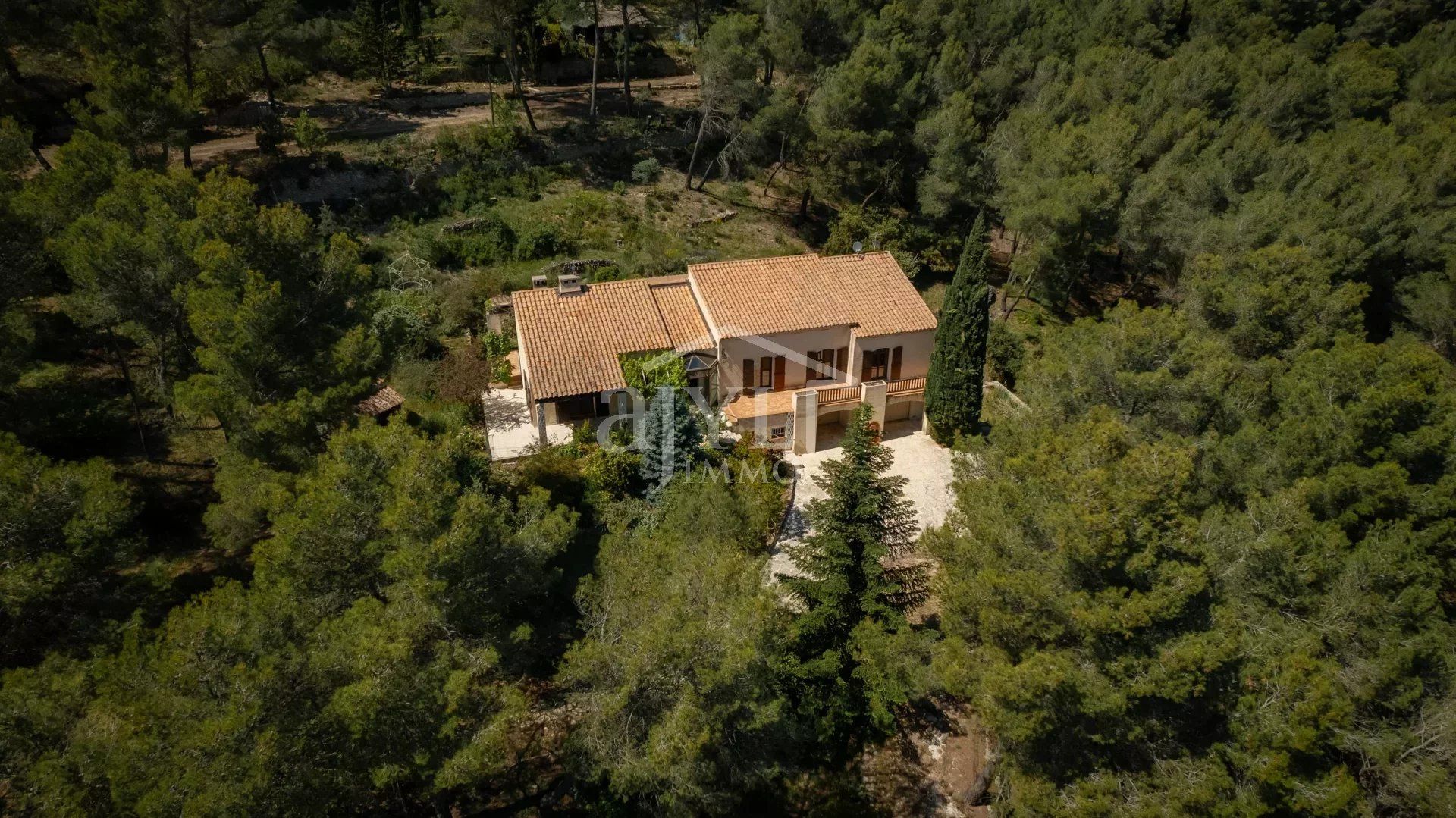 Rumah di Rognes, Bouches-du-Rhône 12642994