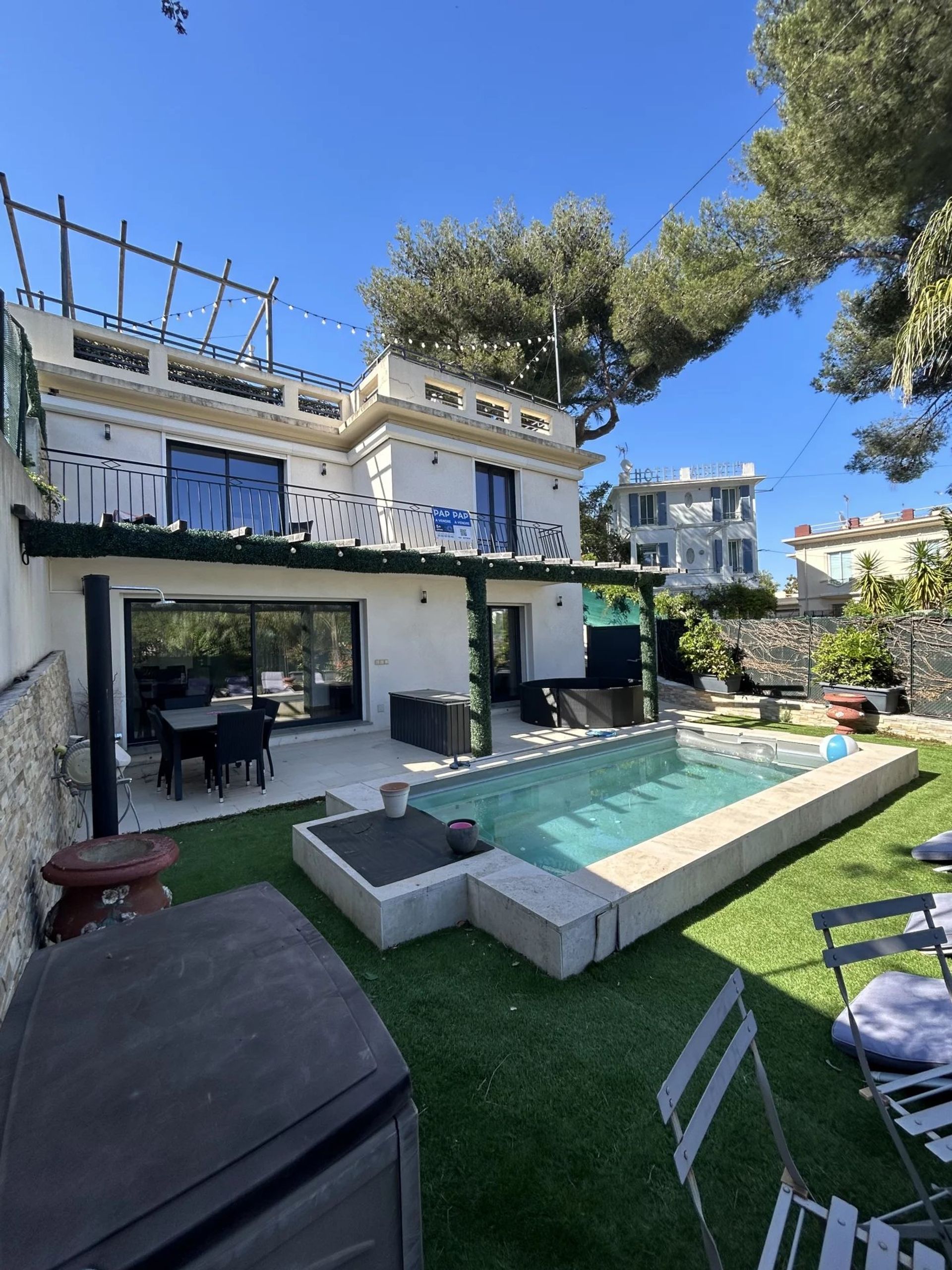 rumah dalam Cannes, Provence-Alpes-Côte d'Azur 12643005