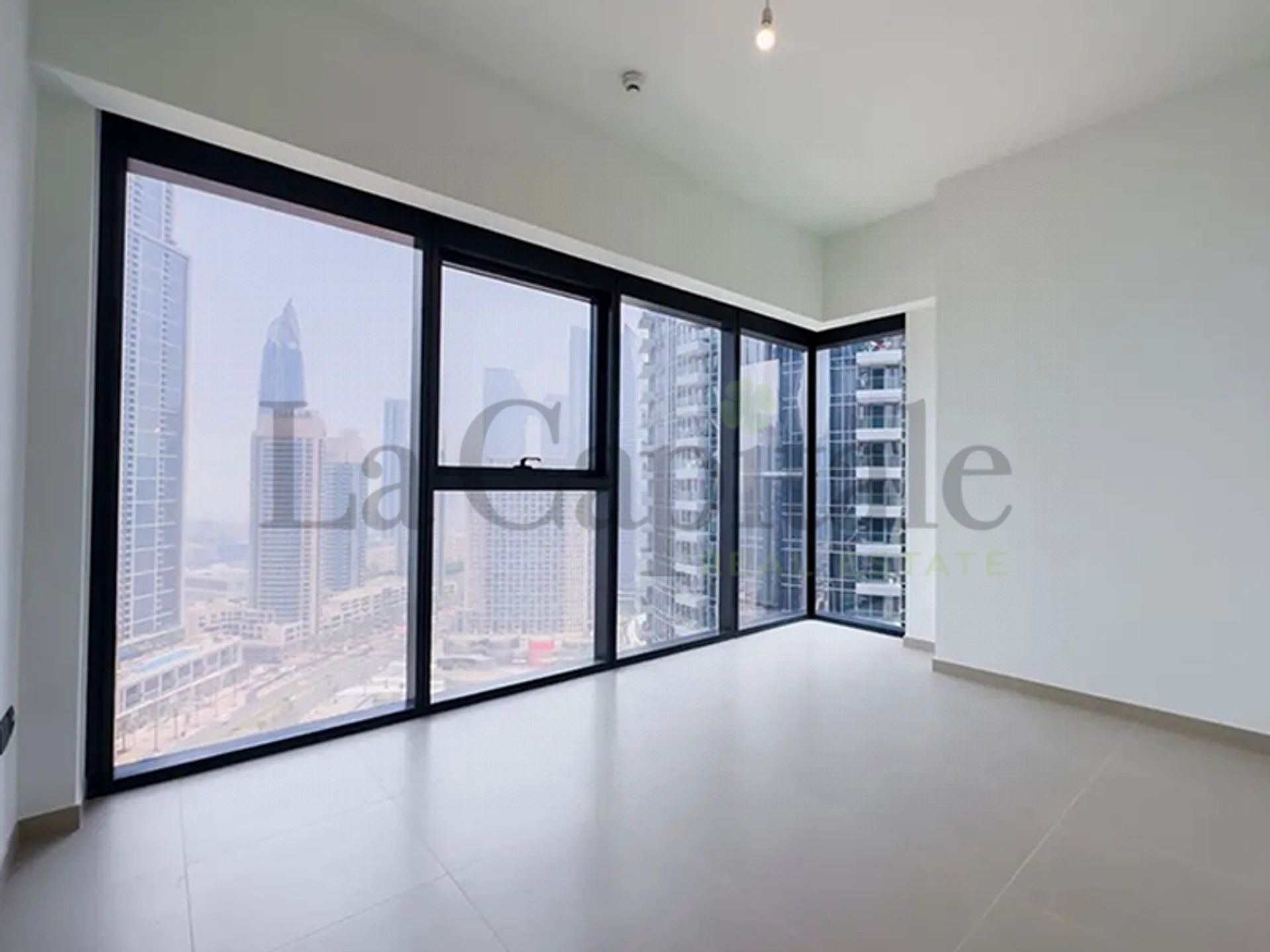 Condominium dans Dubai, Dubai 12644238