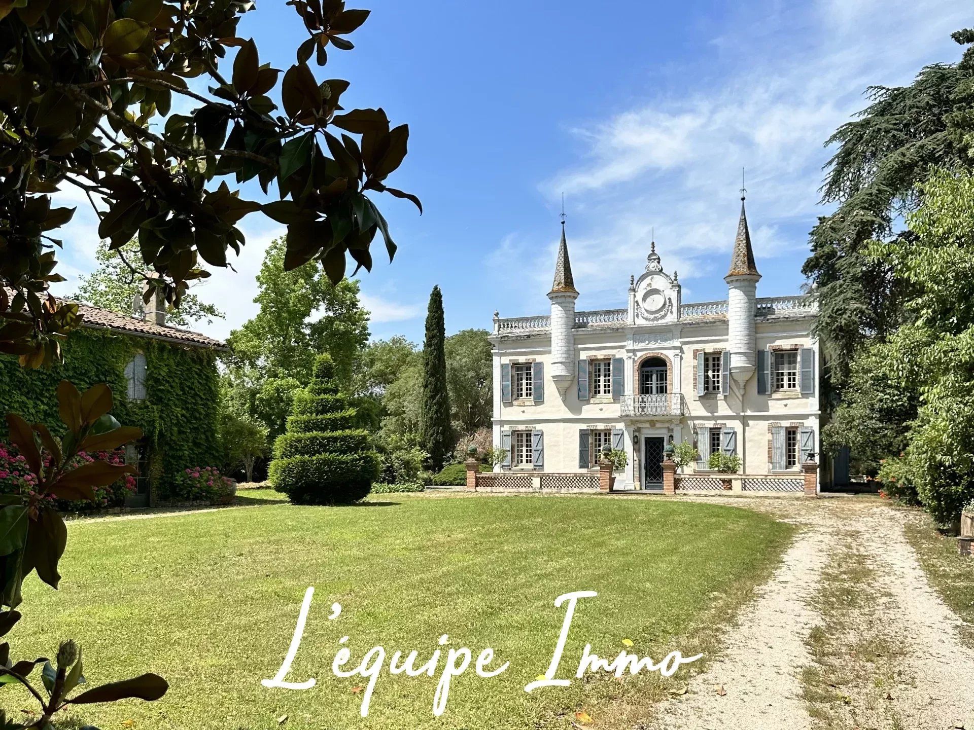 House in L'Isle-Jourdain, Occitanie 12645011