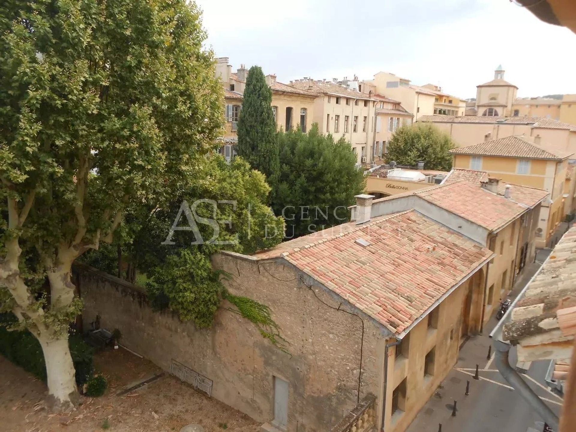 Residentieel in Aix-en-Provence, Bouches-du-Rhône 12645037