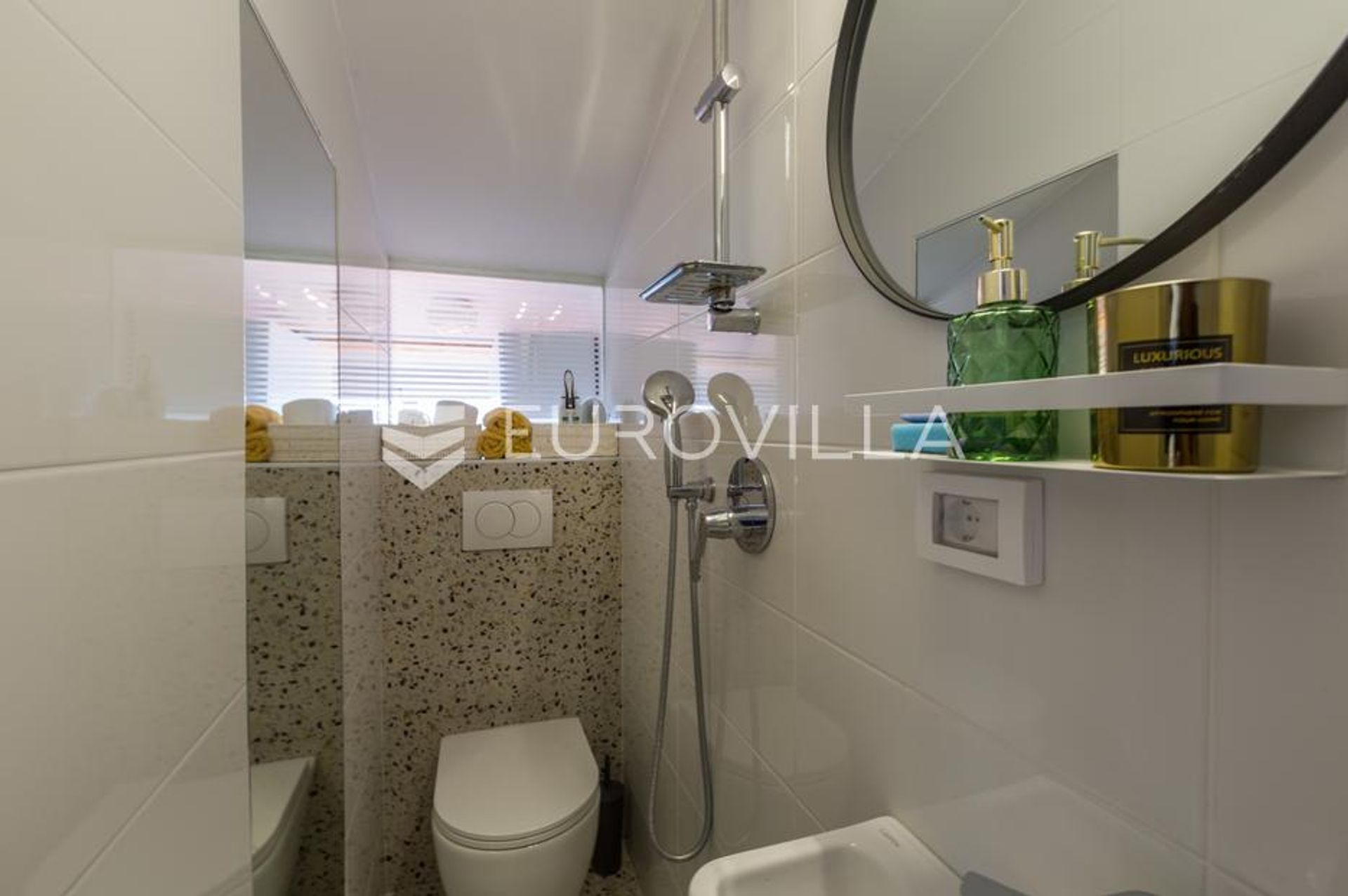 Condominio en Rovinj, Istarska Županija 12645142