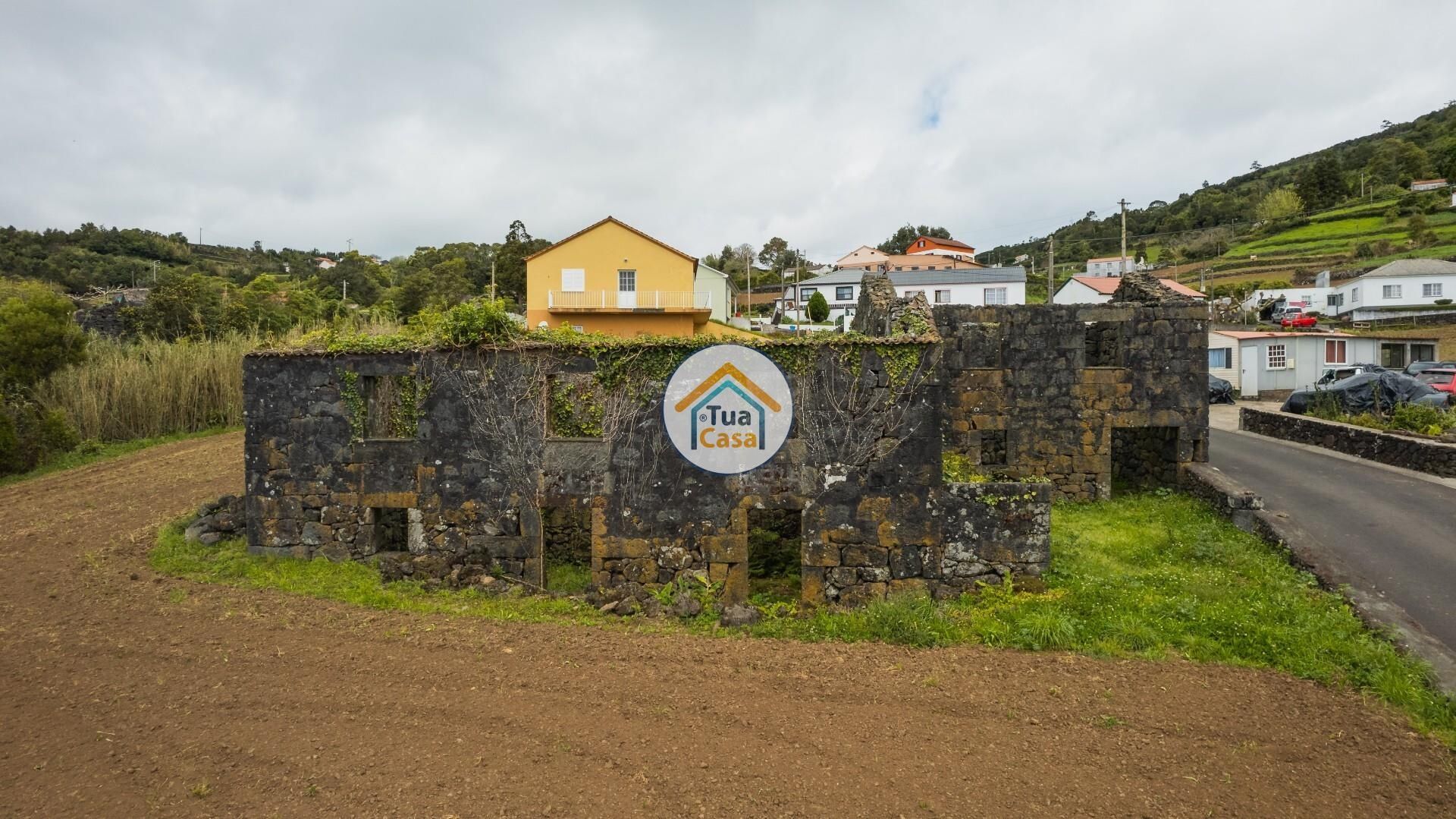 House in Calheta, Azores 12645303