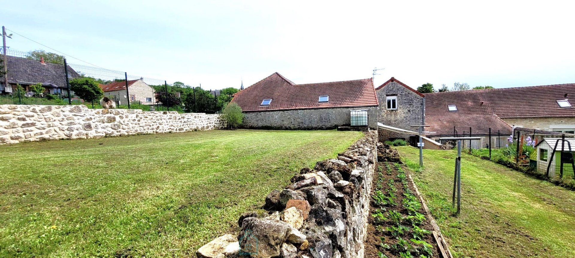 Yang lain dalam Vailly-sur-Aisne, Hauts-de-France 12645496