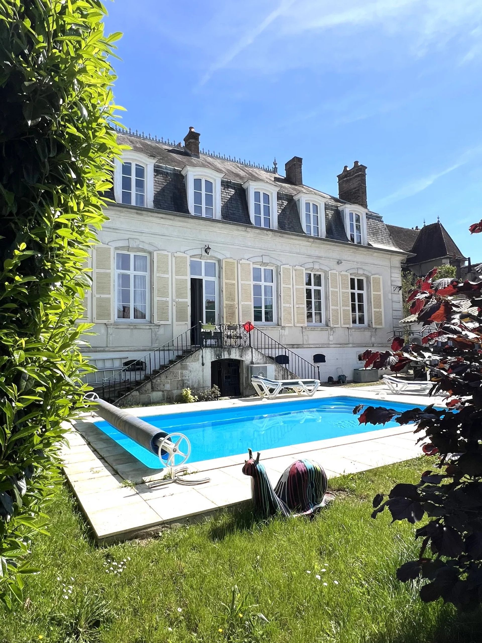 rumah dalam Auxerre, Bourgogne-Franche-Comte 12645753