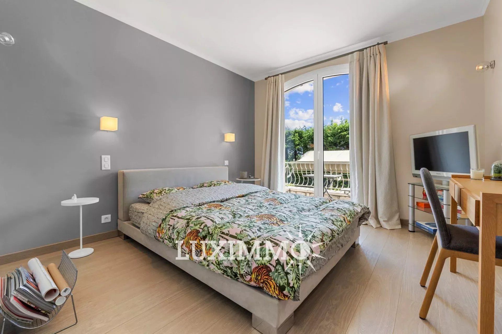 σπίτι σε Mougins, Alpes-Maritimes 12645754