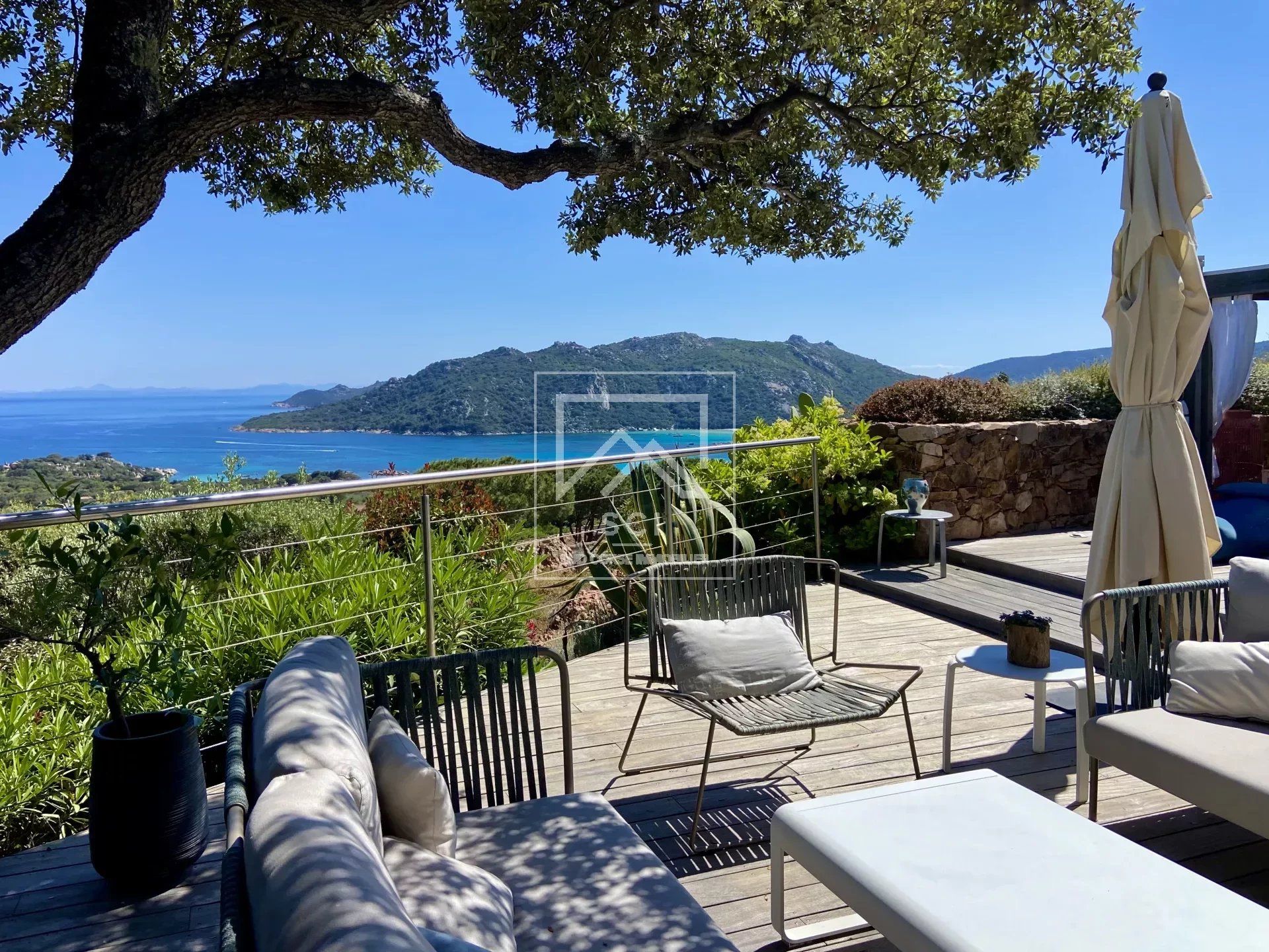 Talo sisään Porto-Vecchio, Corsica 12646235