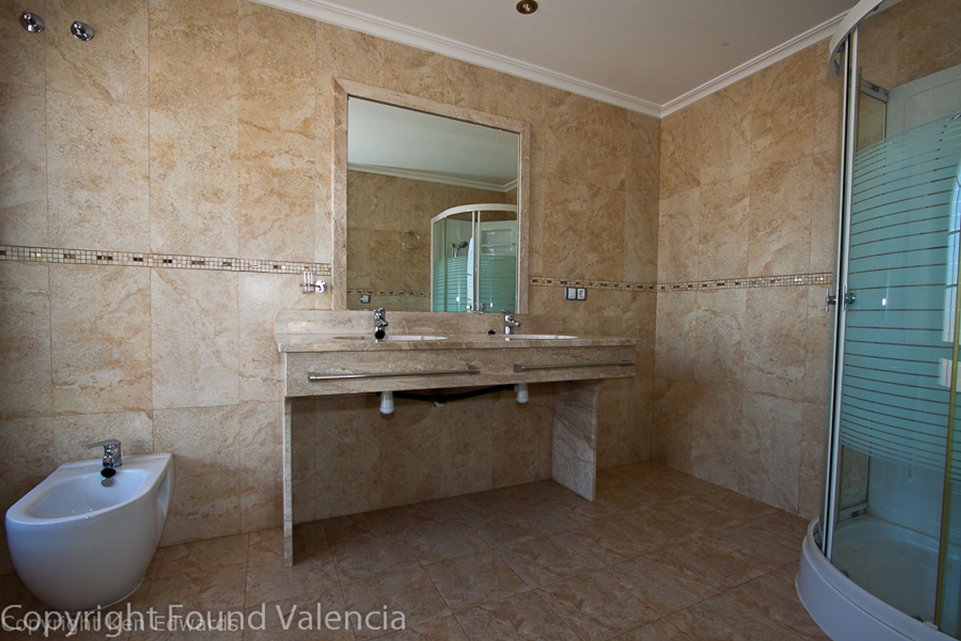 House in L'Eliana, Comunitat Valenciana 12647376