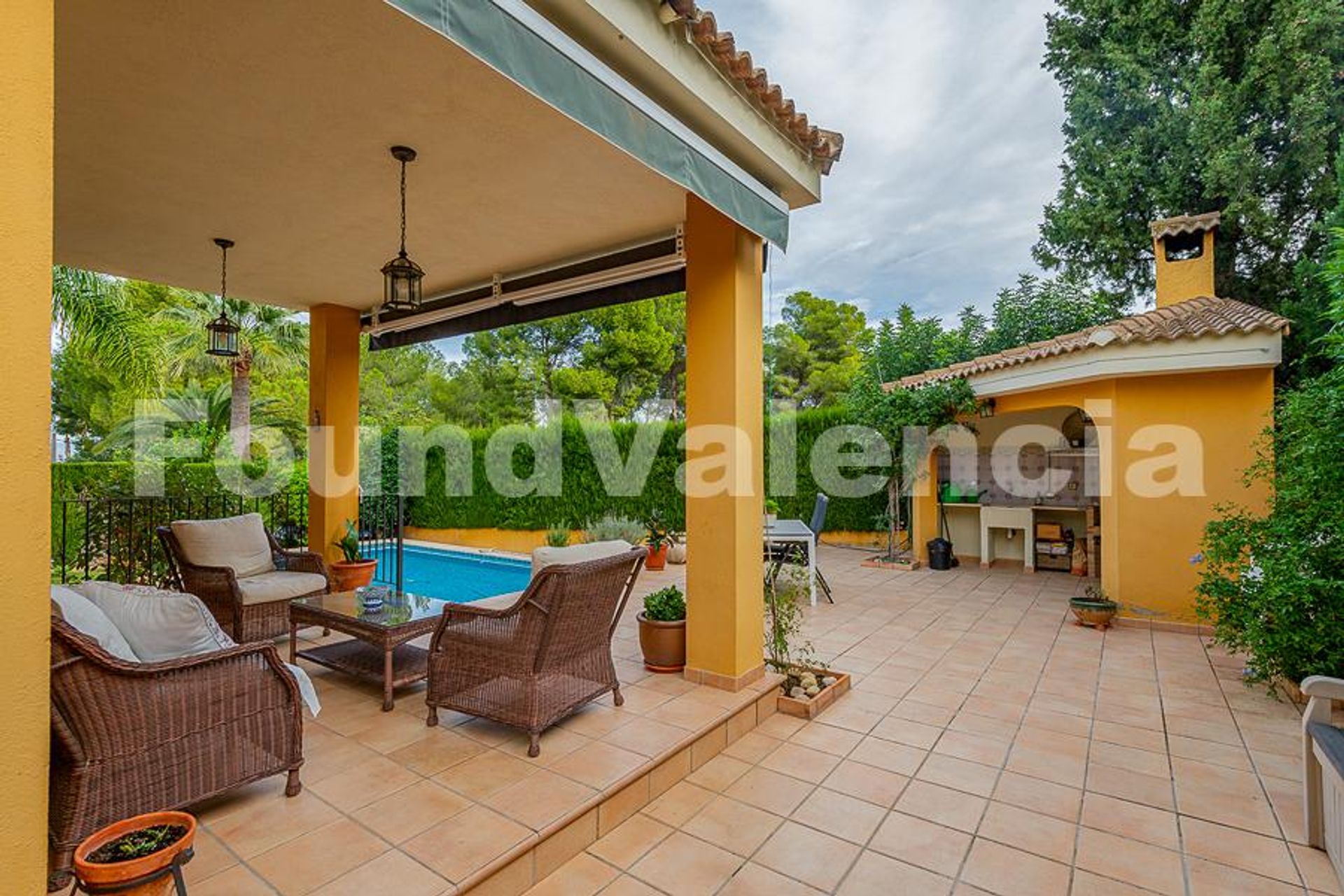 House in La Eliana, Valencia 12647458