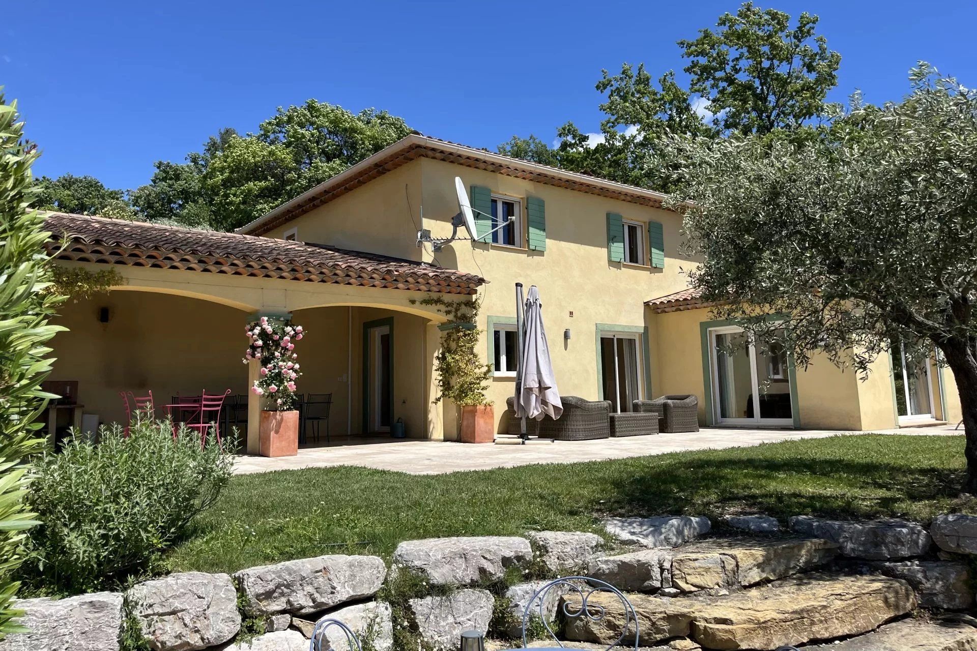 Rumah di Montauroux, Provence-Alpes-Cote d'Azur 12648429