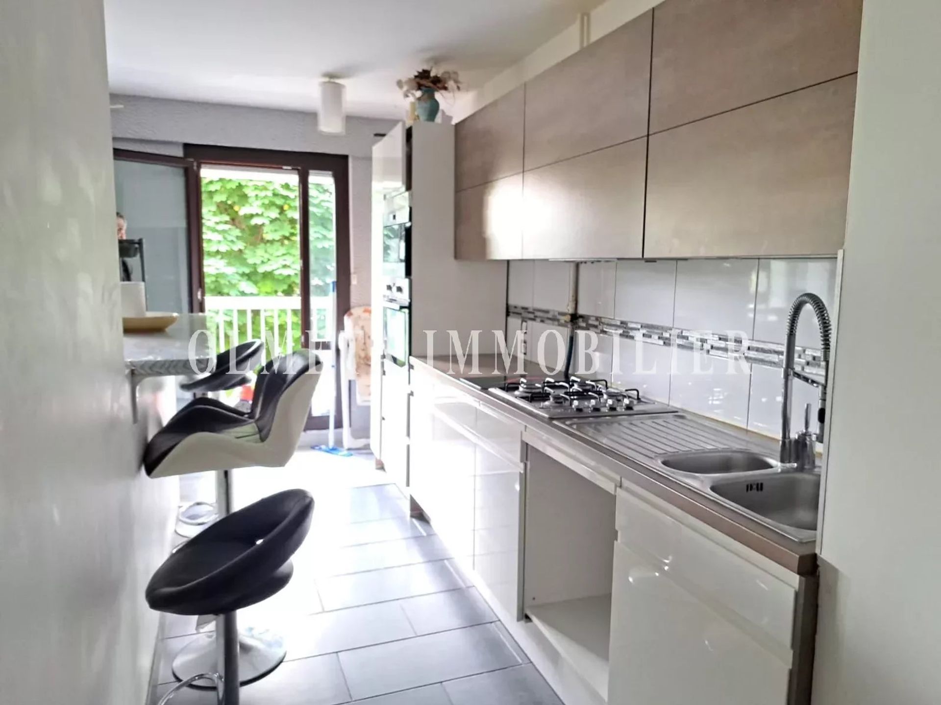 Condominium in Argenteuil, Ile-de-France 12648515