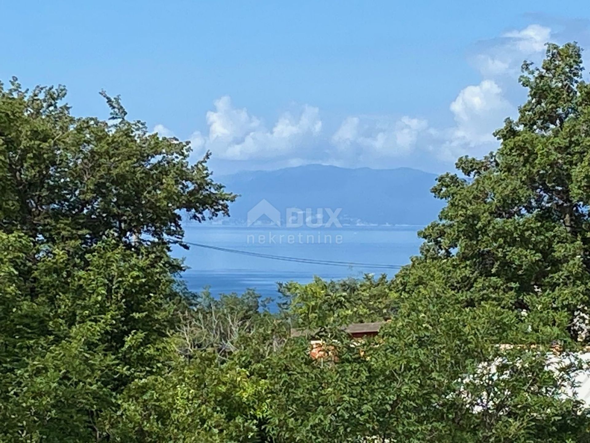 土地 在 克拉列维察, 滨海边疆区-山区祖帕尼娅 12648640