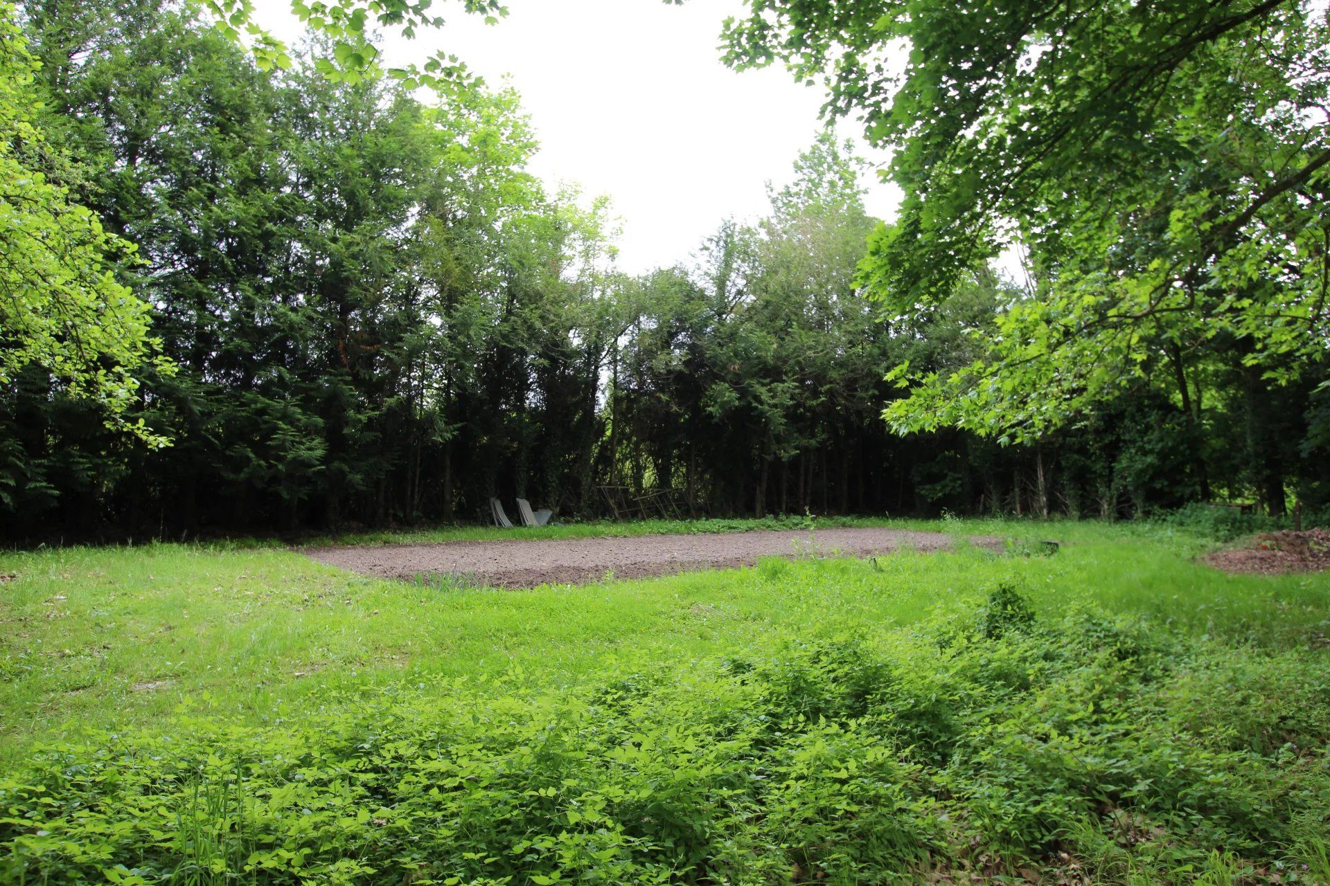 rumah dalam Noisy-sur-École, Seine-et-Marne 12649301