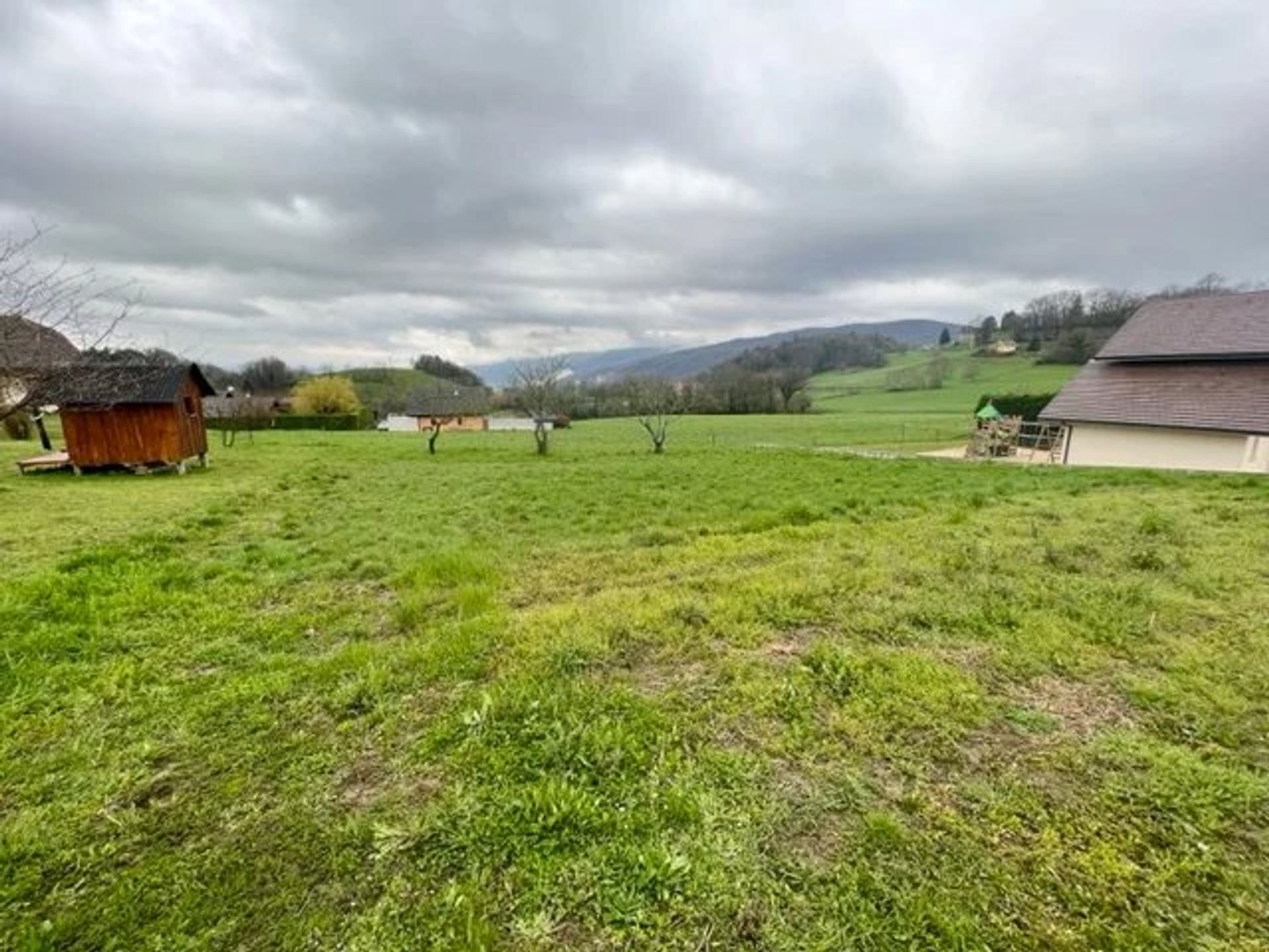 Land im Clermont, Haute-Savoie 12649305