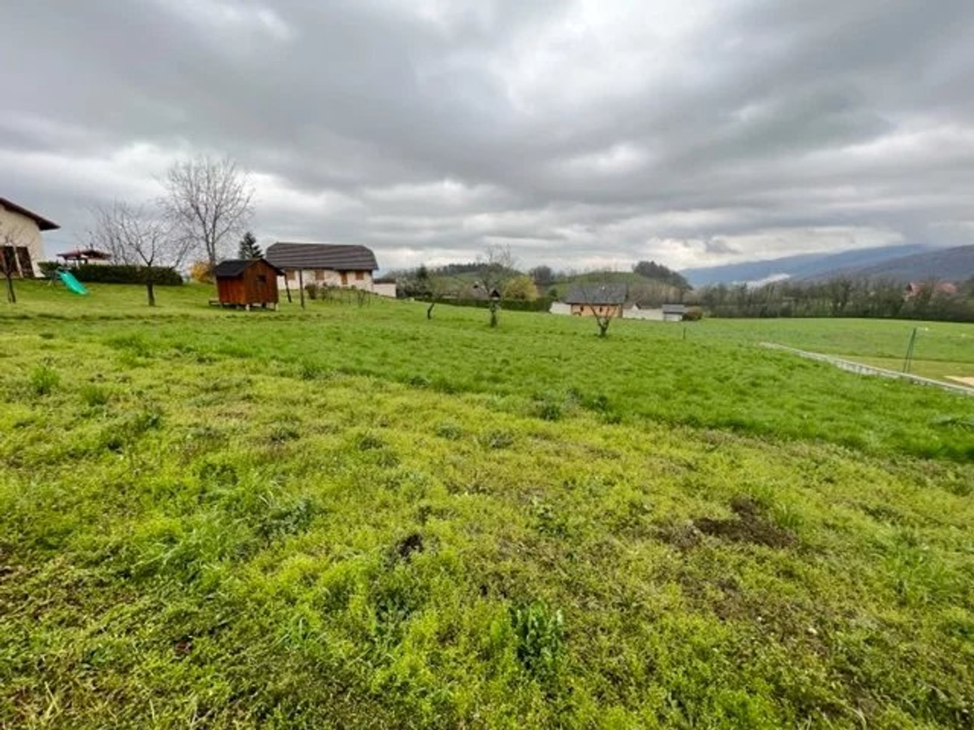 Land im Clermont, Haute-Savoie 12649305