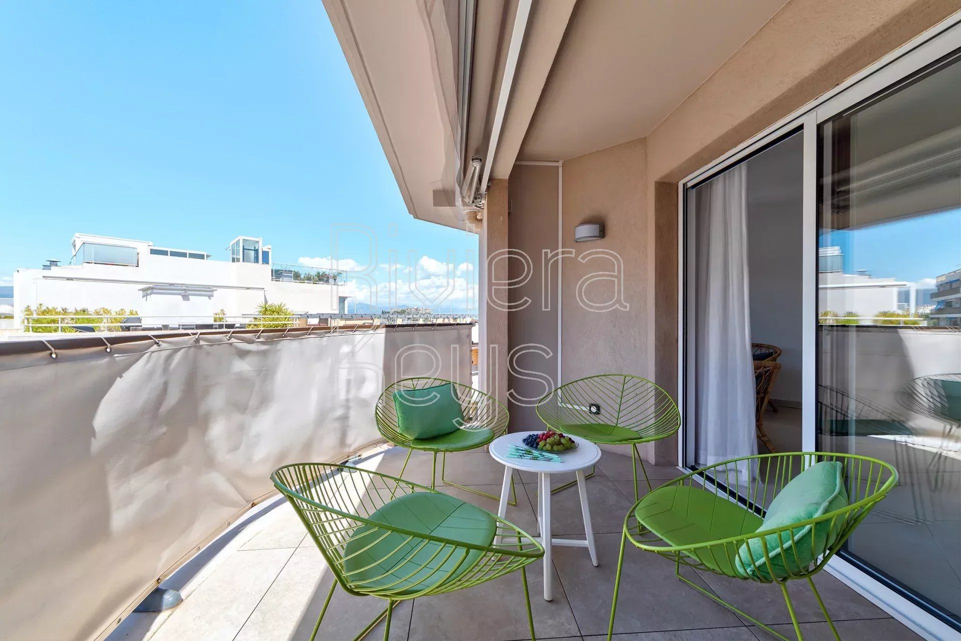 Condominio nel Antibes, Alpes-Maritimes 12649309