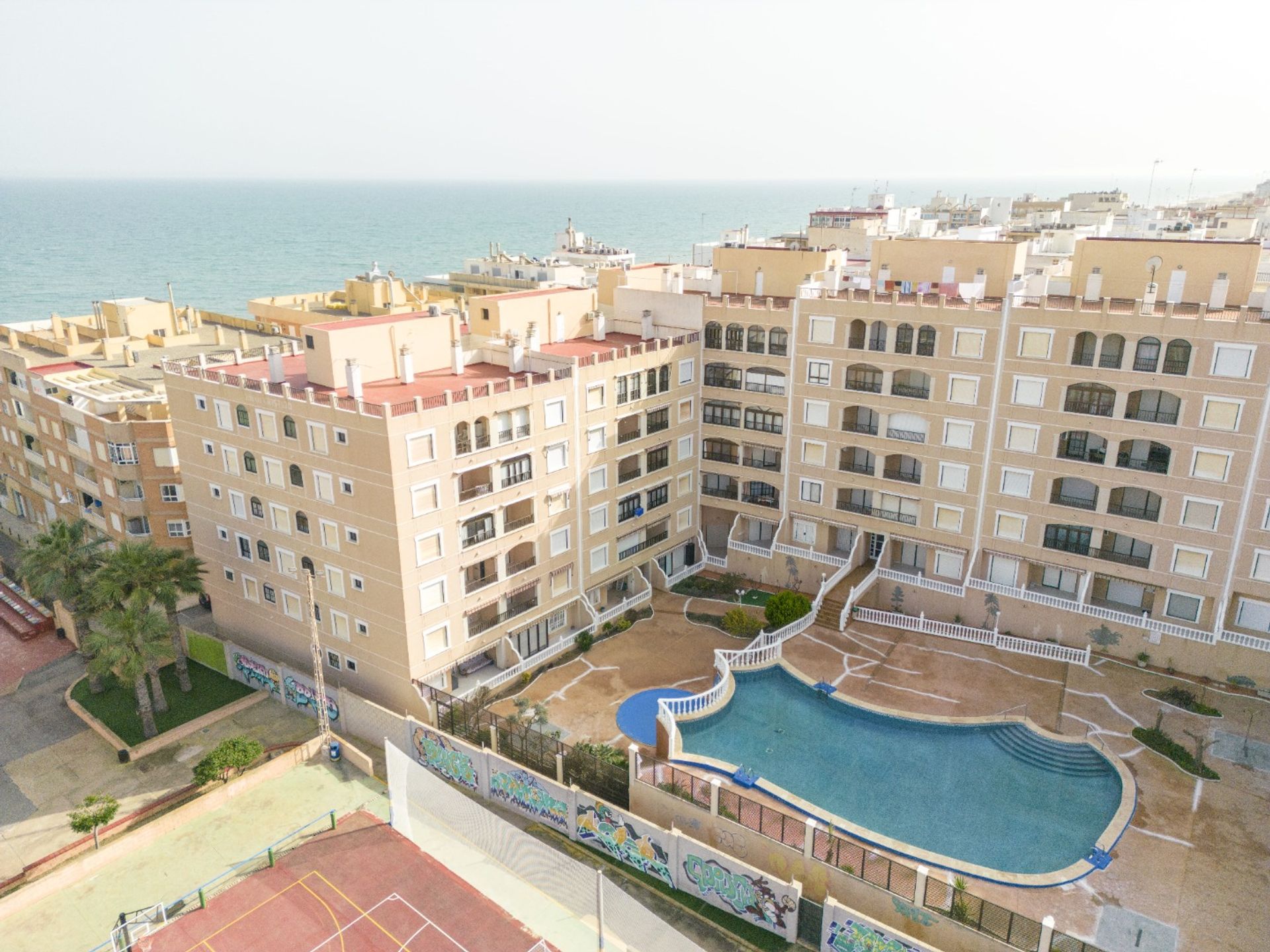 Condominium in Guardamar del Segura, Valencia 12649859