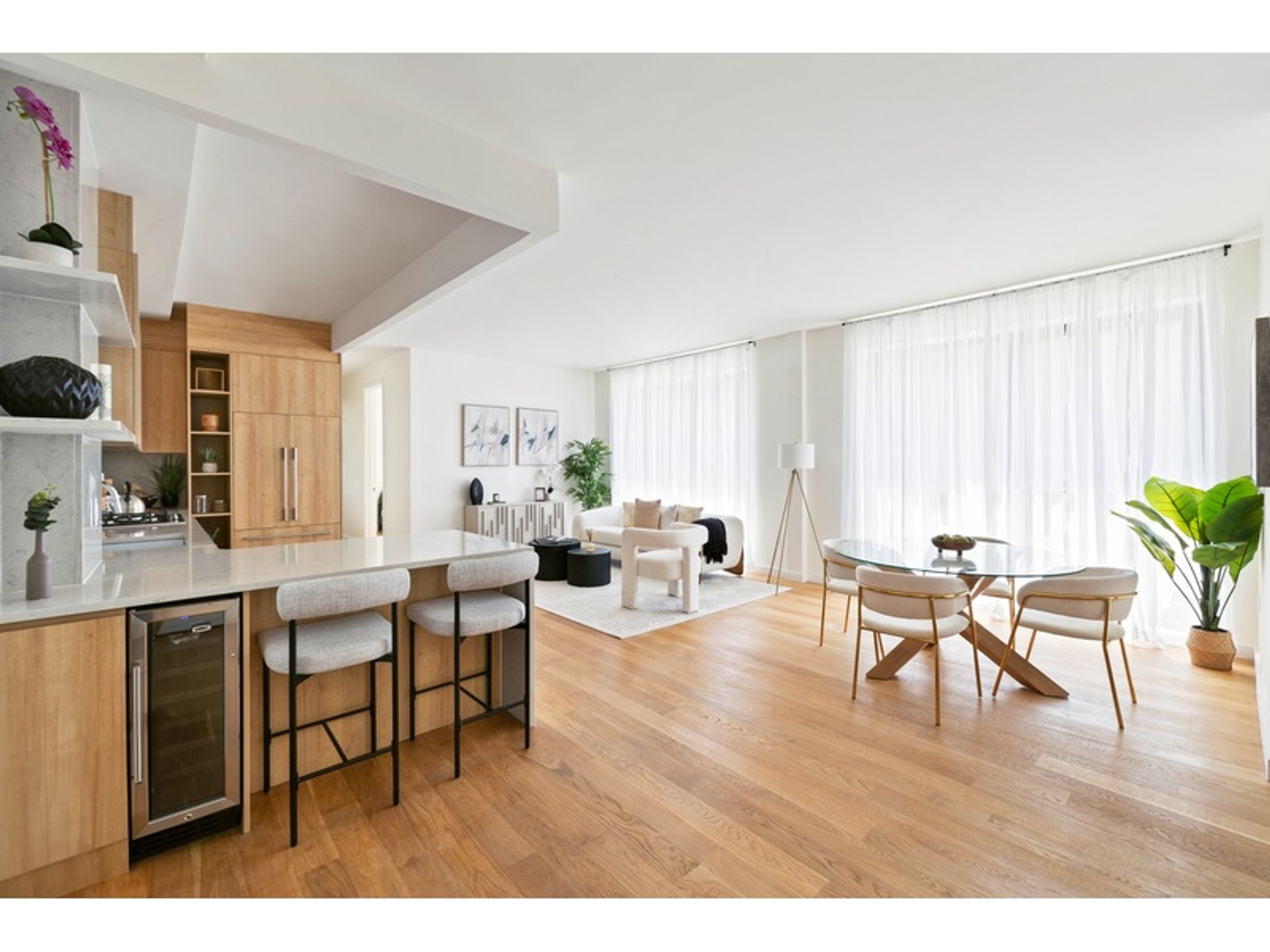 Condominium in , New York 12649948